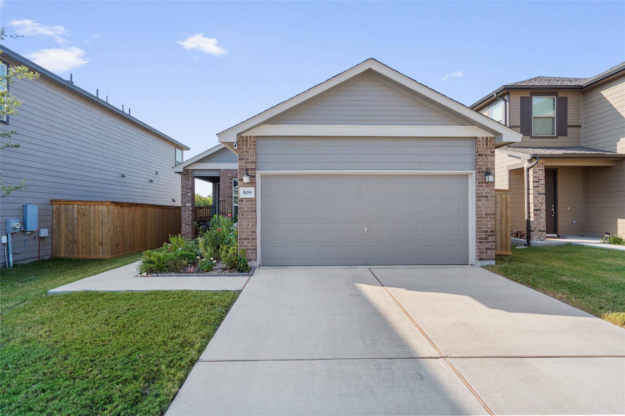 509 Lt Rusty DR, Jarrell, TX 76537