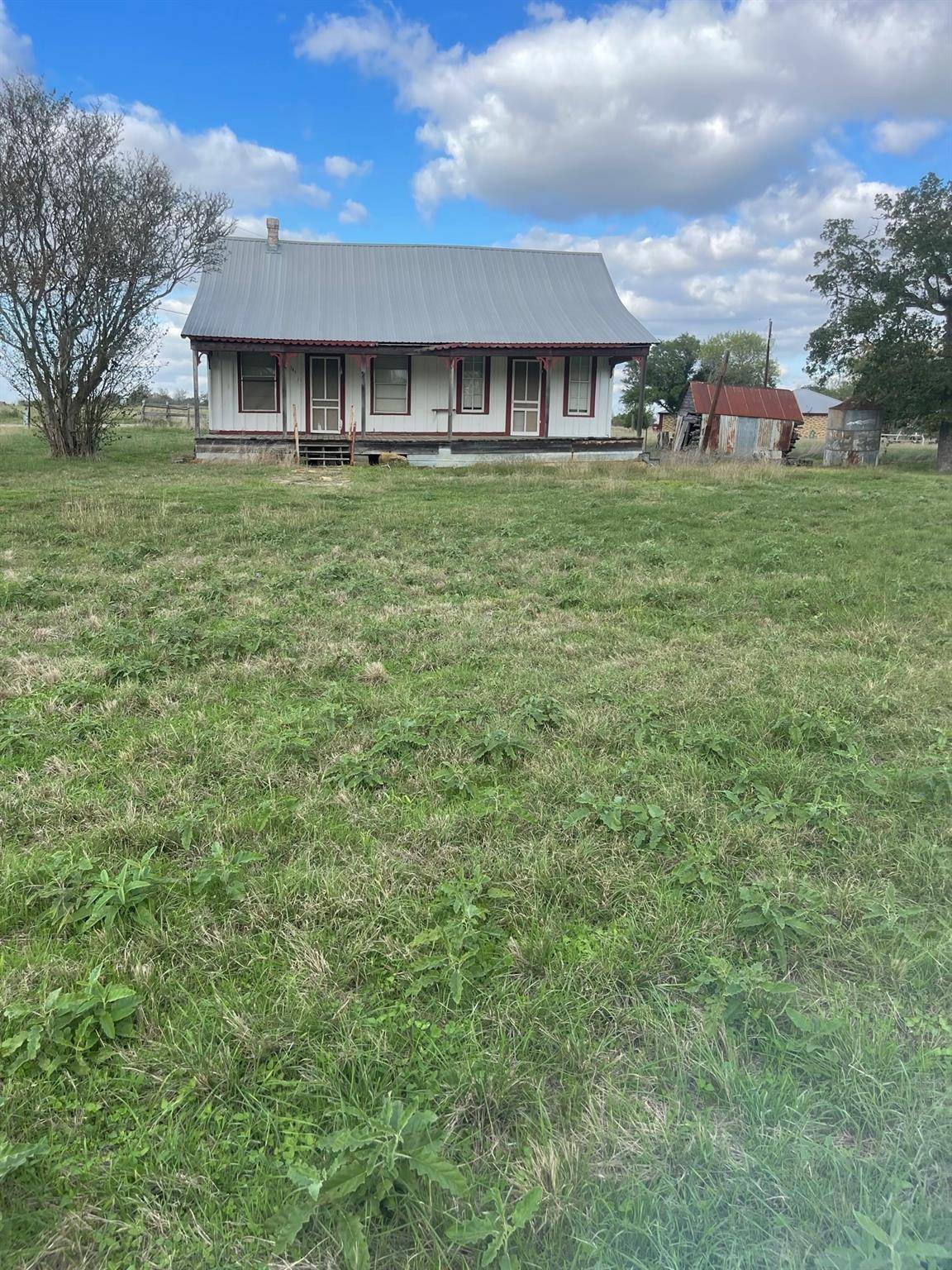 141 Lehman LN, Bastrop, TX 78602