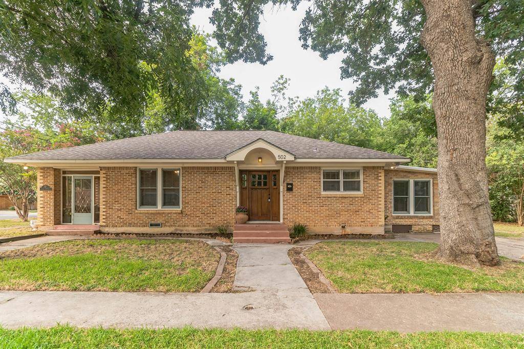502 W 10th ST, Georgetown, TX 78626