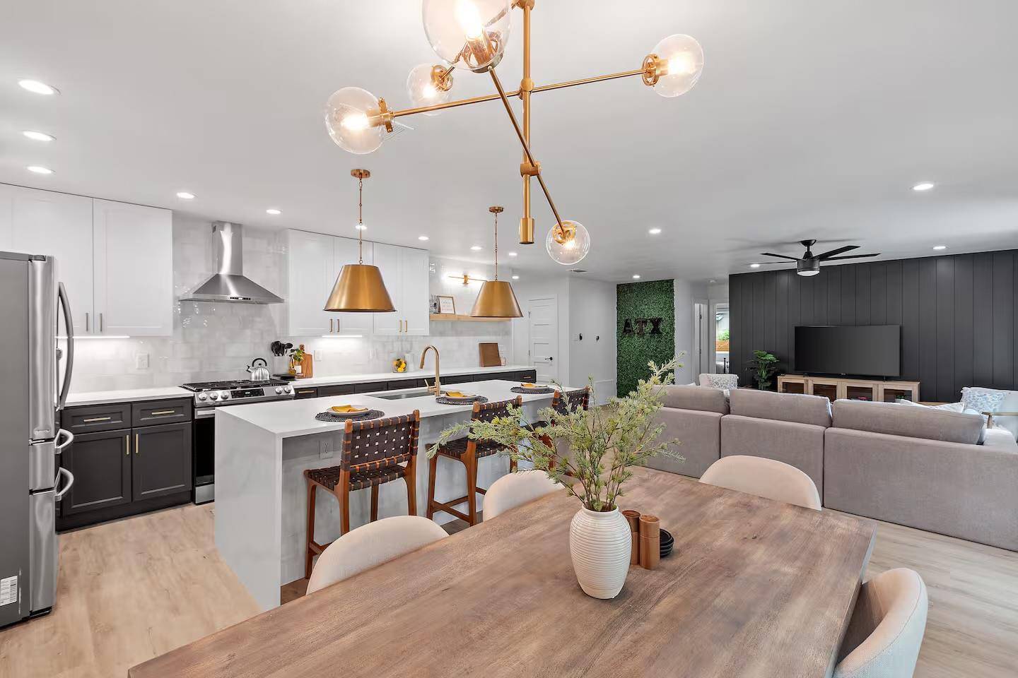 8517 Romney RD, Austin, TX 78748