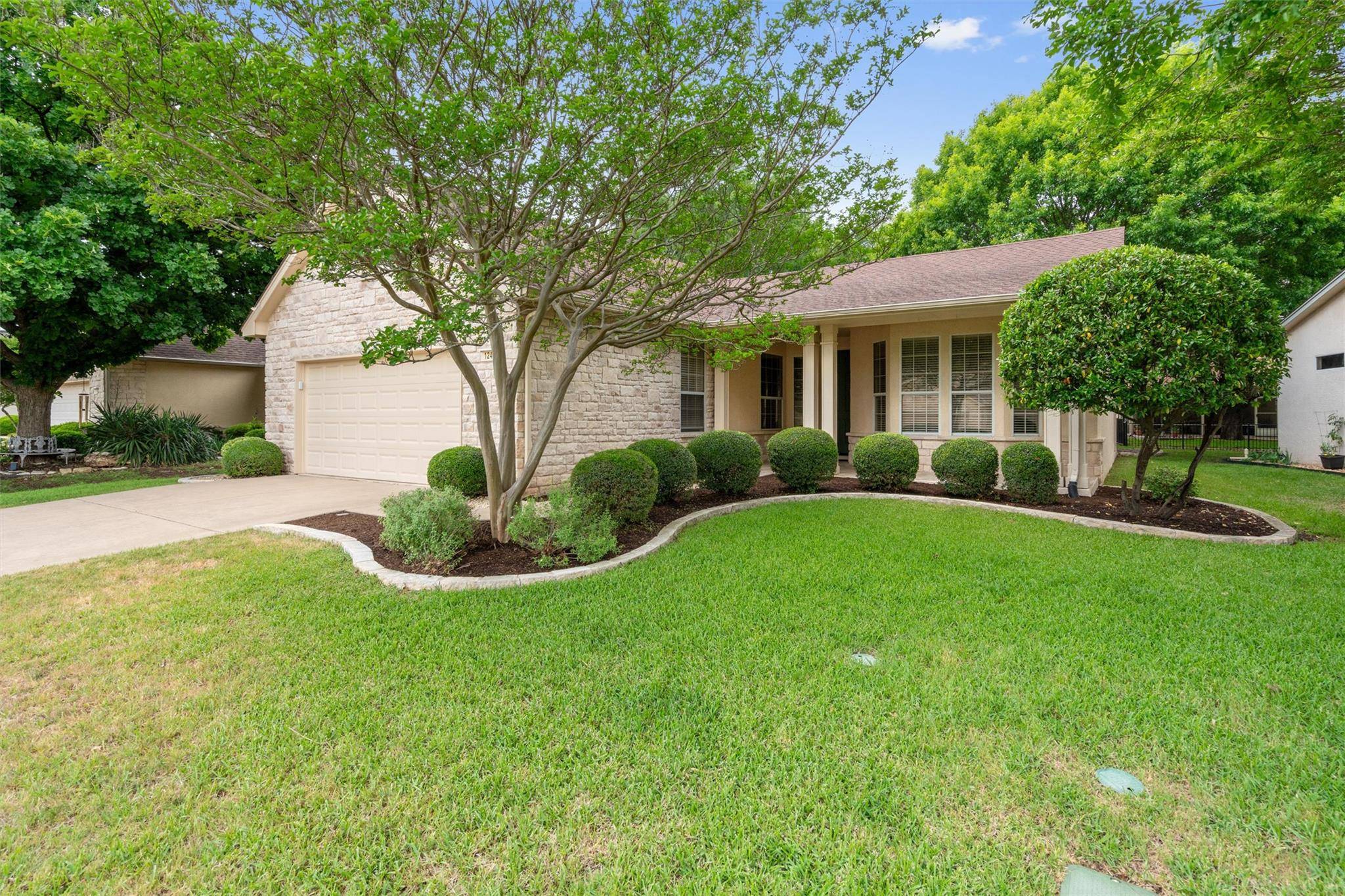 124 Running Water ST, Georgetown, TX 78633