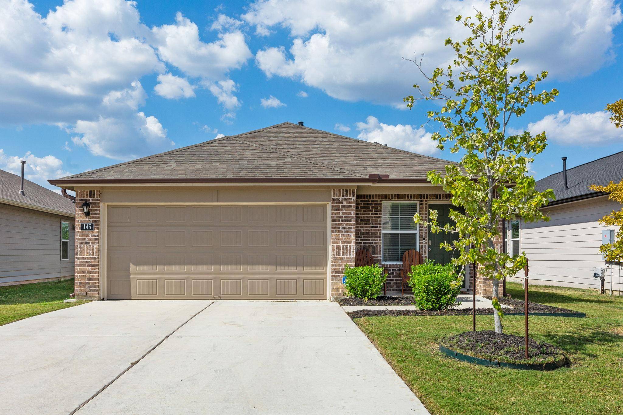 145 Calgary LN, San Marcos, TX 78666
