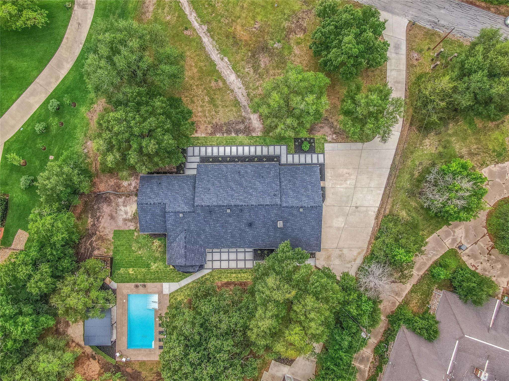 743 S Rosemary DR, Bryan, TX 77802