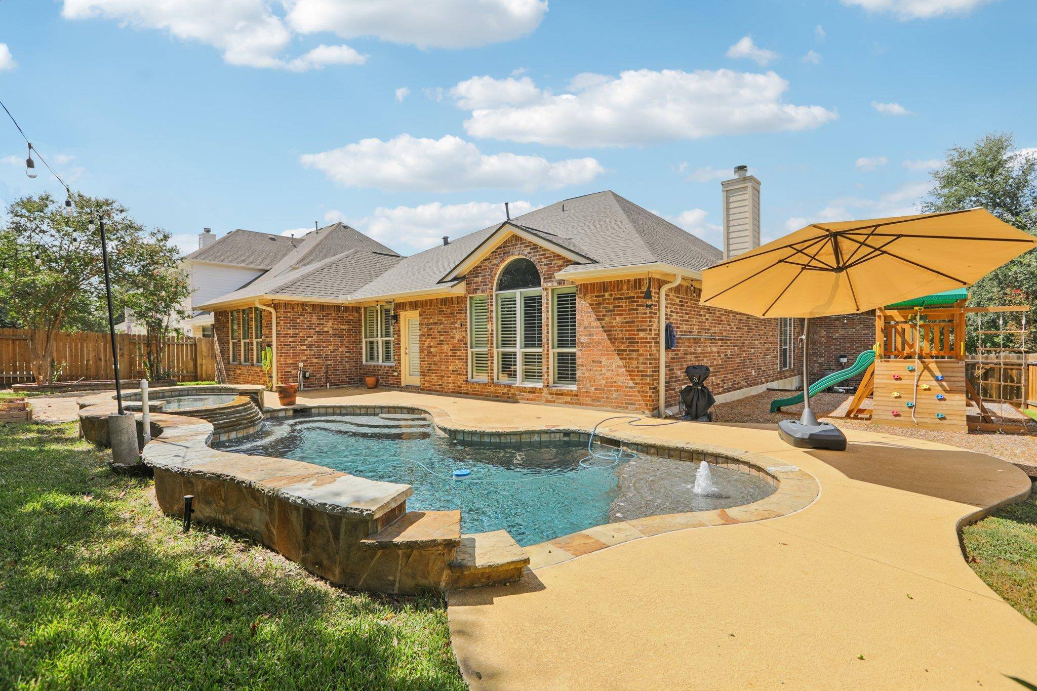 10525 Roy Butler DR, Austin, TX 78717