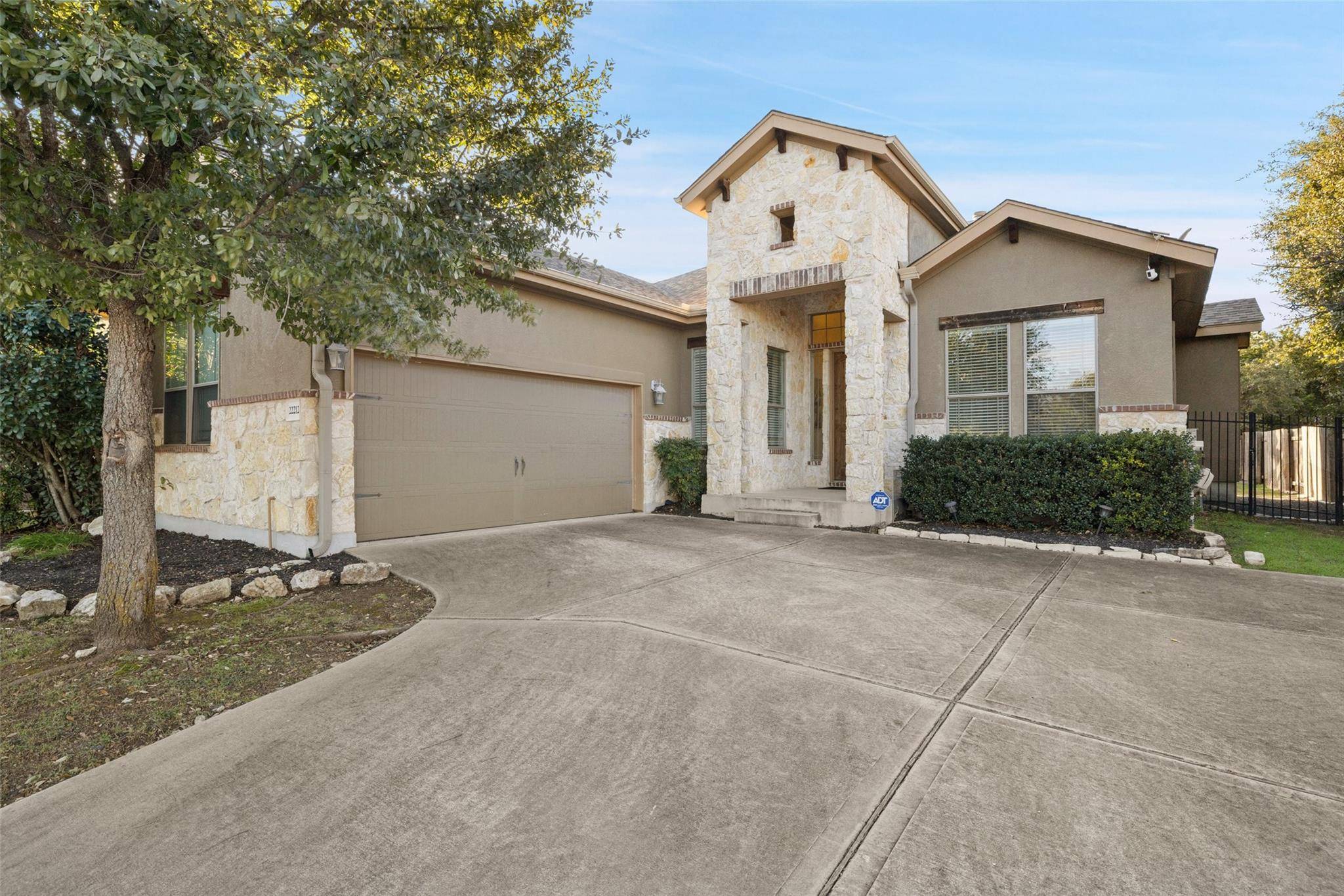 22212 Red Yucca RD, Spicewood, TX 78669