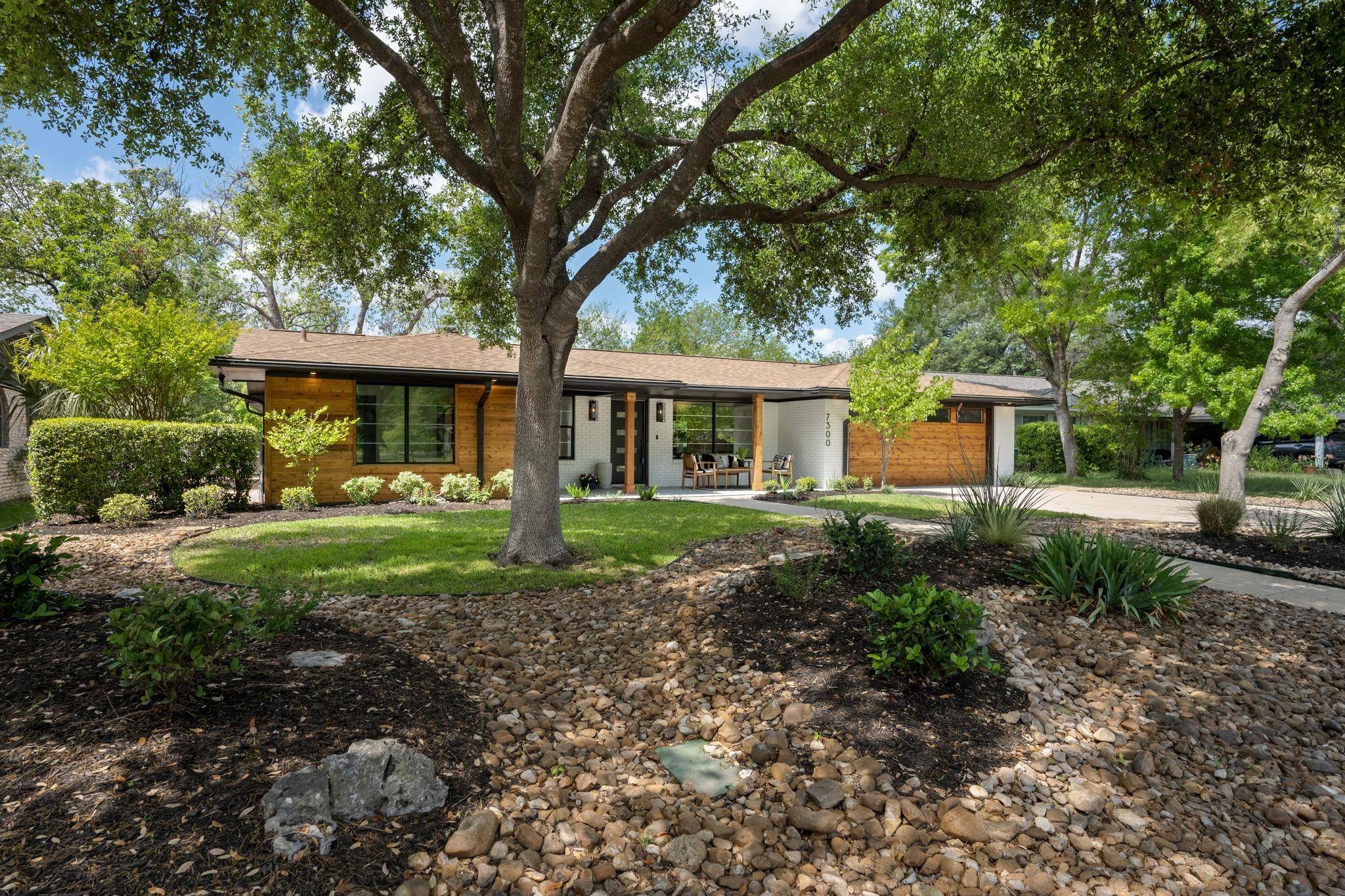 7300 Greenhaven DR, Austin, TX 78757
