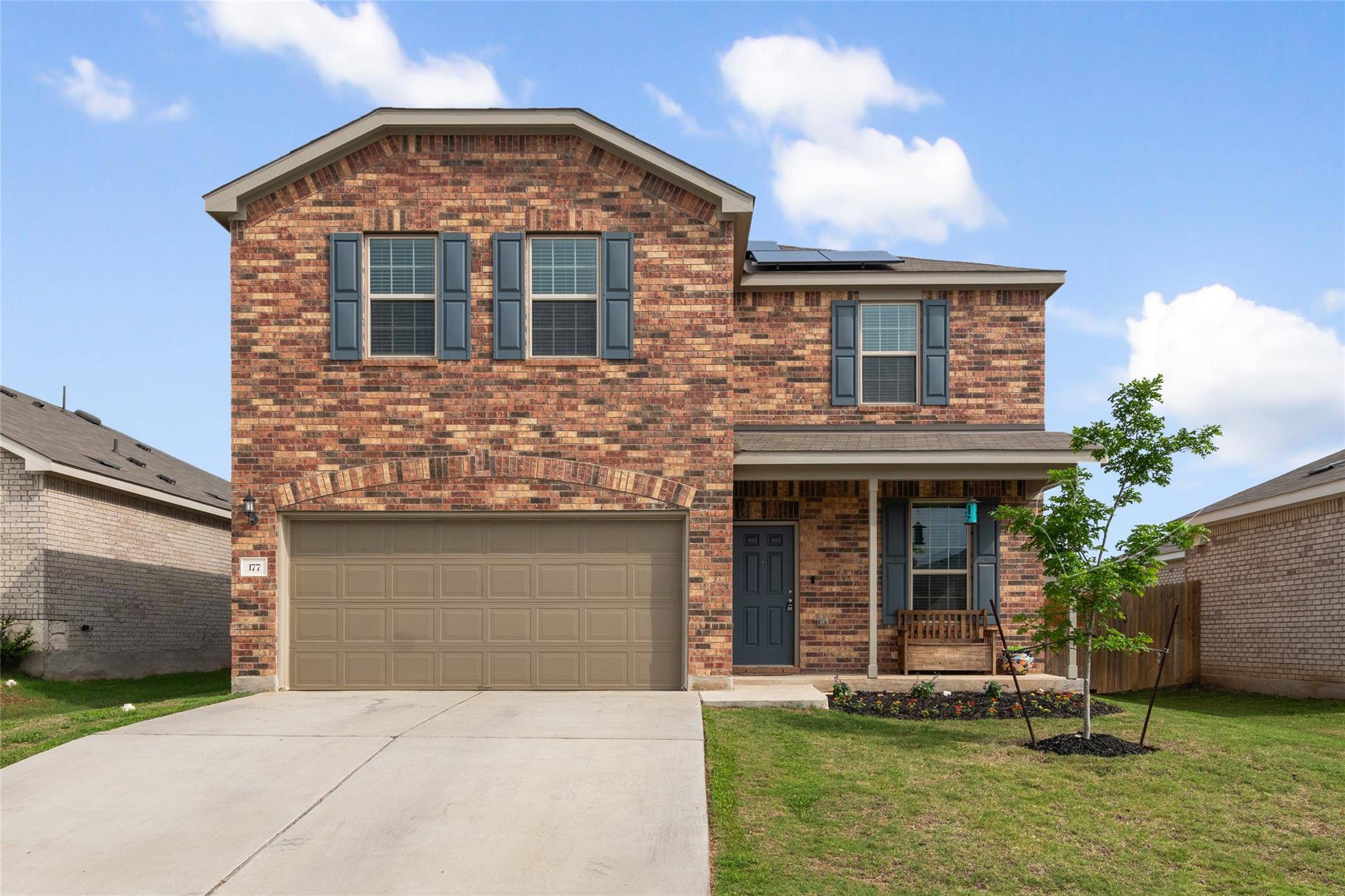177 Pivot DR, Taylor, TX 76574