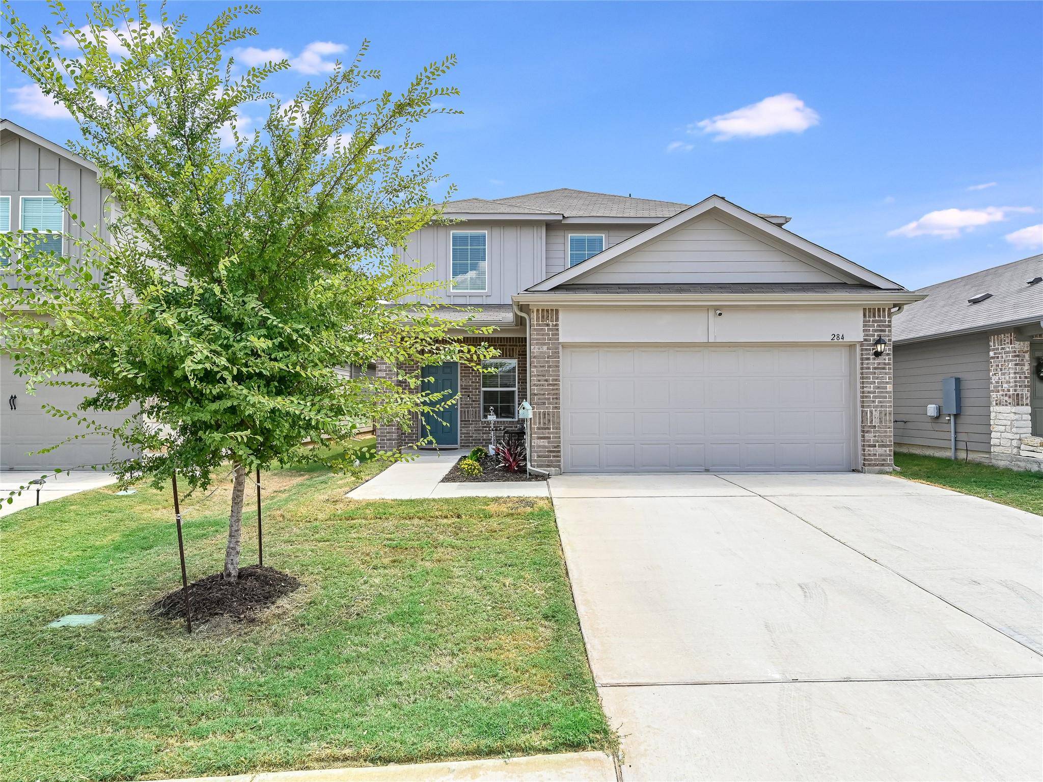 284 Dorchester DR, Uhland, TX 78640