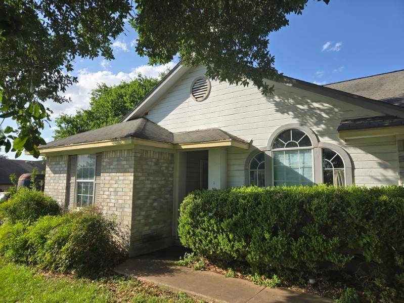 1608 Peridot RD, Pflugerville, TX 78660