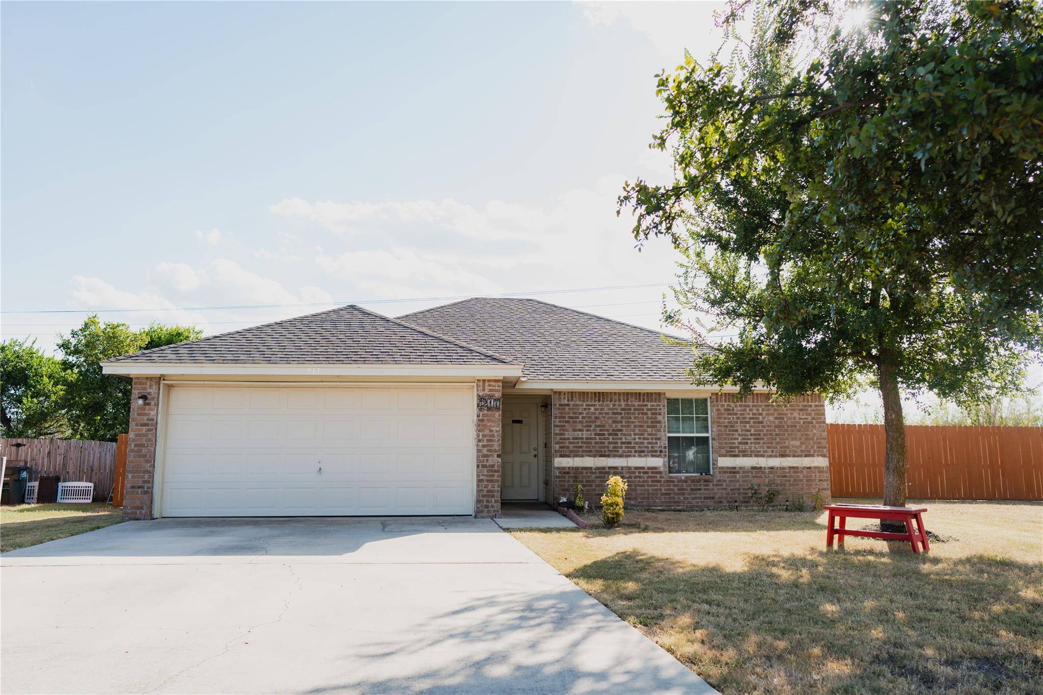 217 Quartz CT, Jarrell, TX 76537