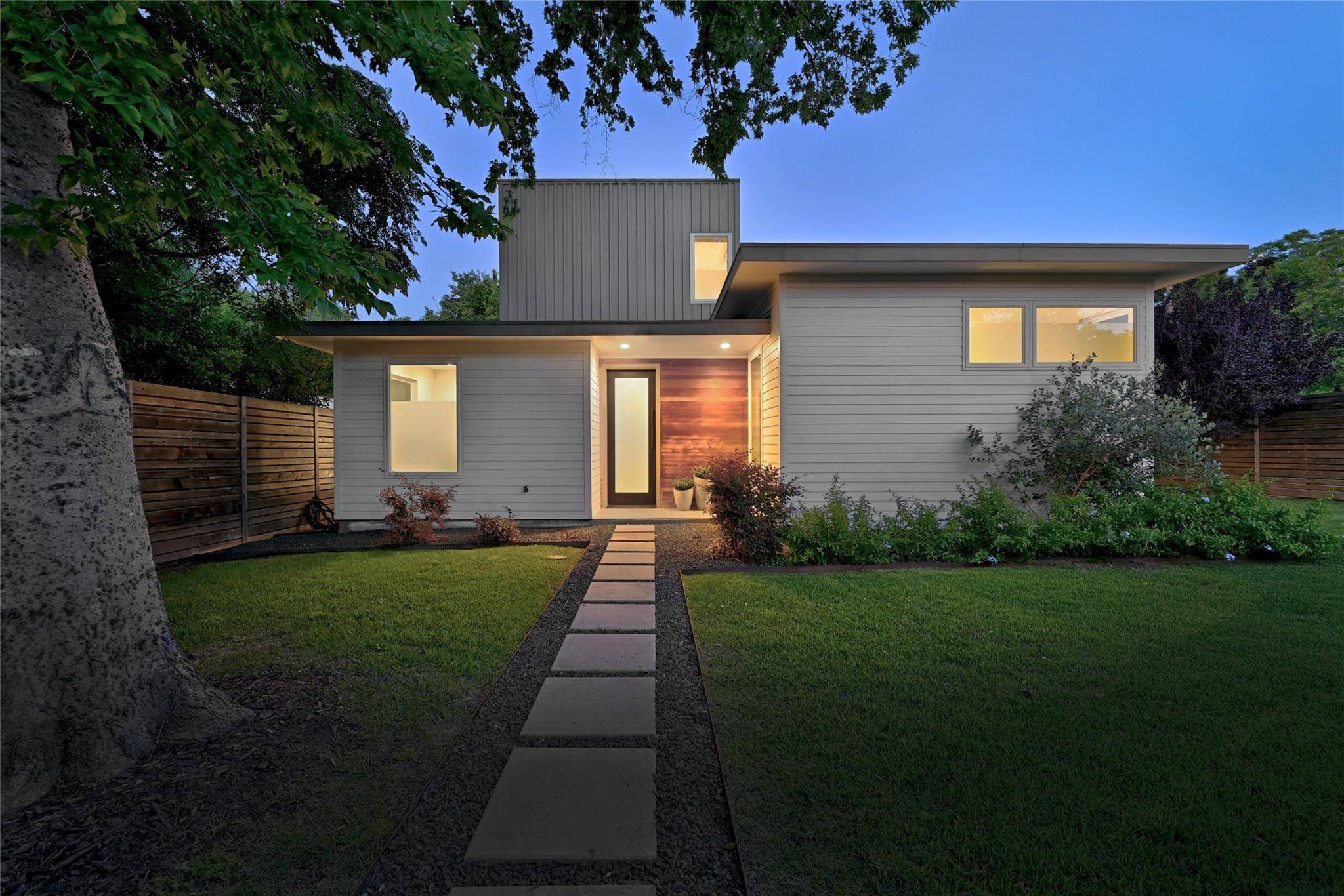 3021 Fontana DR #A, Austin, TX 78704