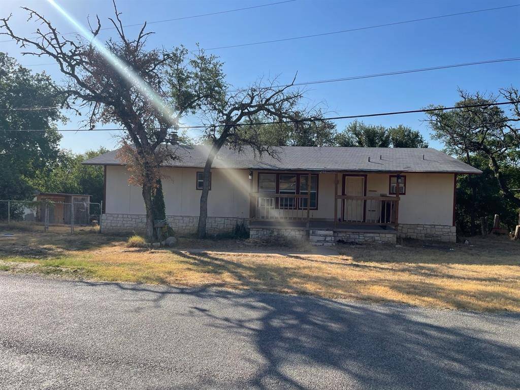 216 Crest DR, Spicewood, TX 78669