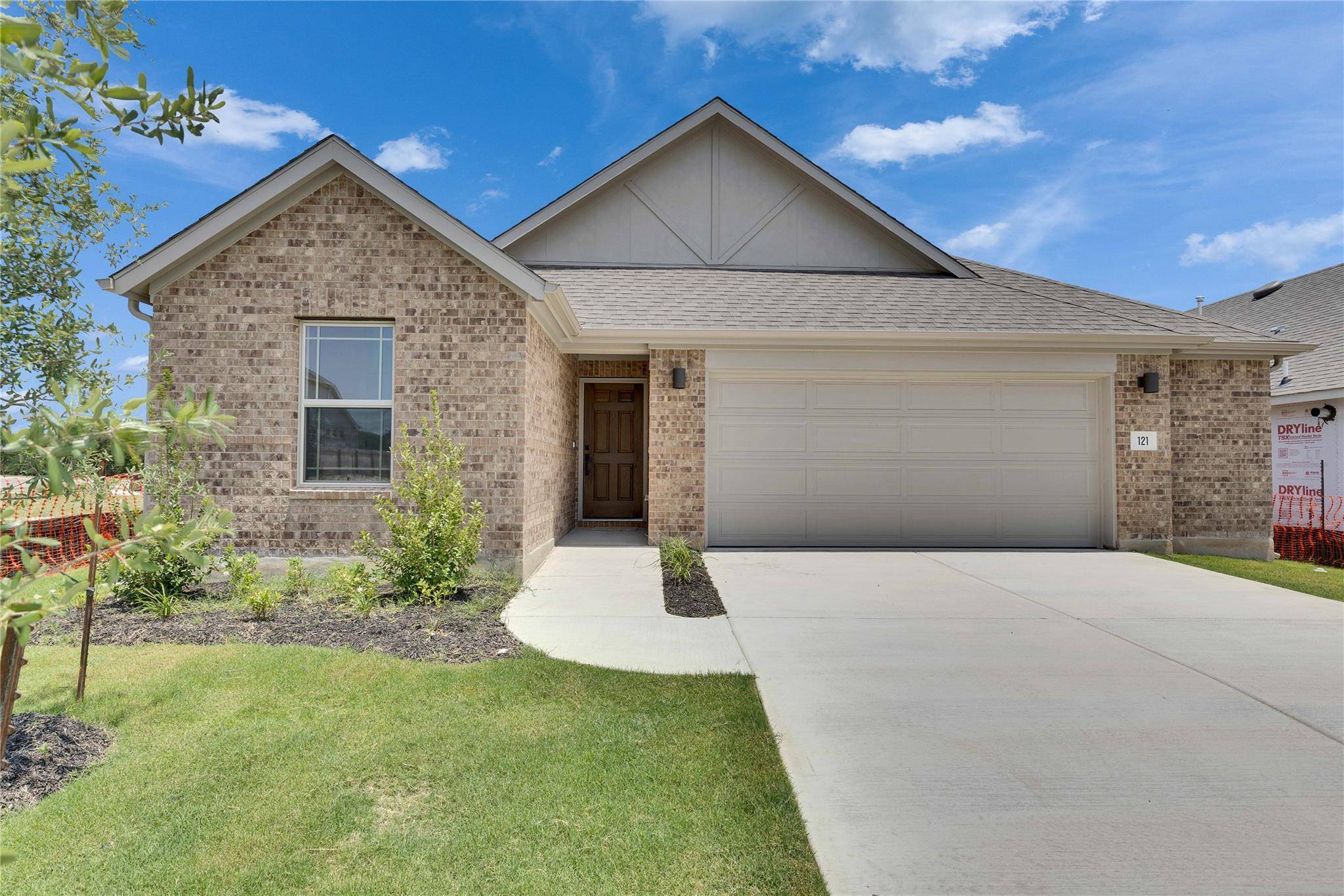 121 Palomino Park DR, Kyle, TX 78640