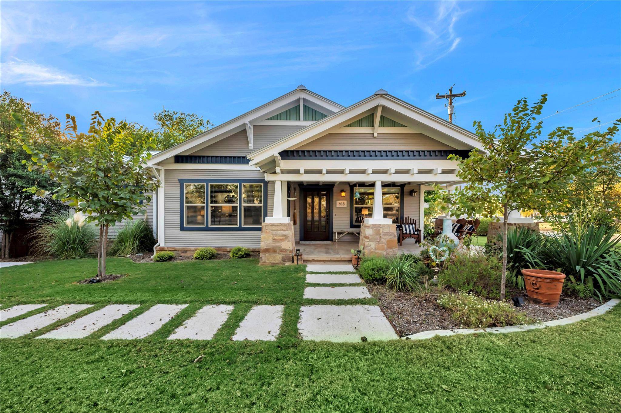 618 Avenue E, Marble Falls, TX 78654