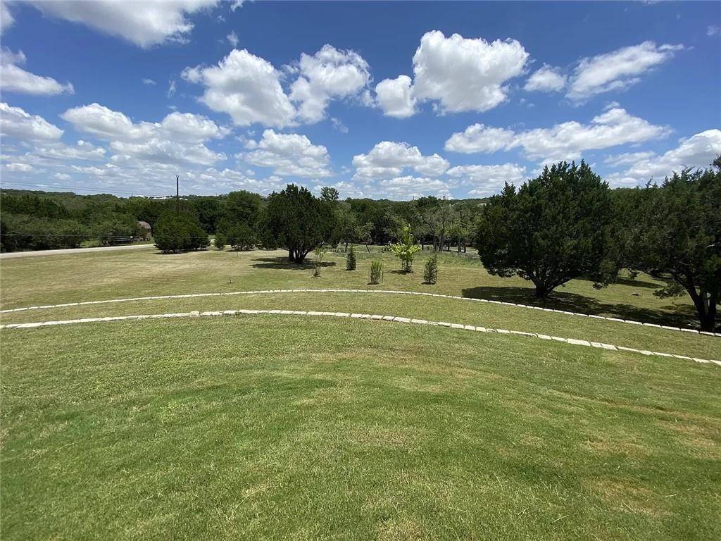 1025 Windmill RD, Dripping Springs, TX 78620
