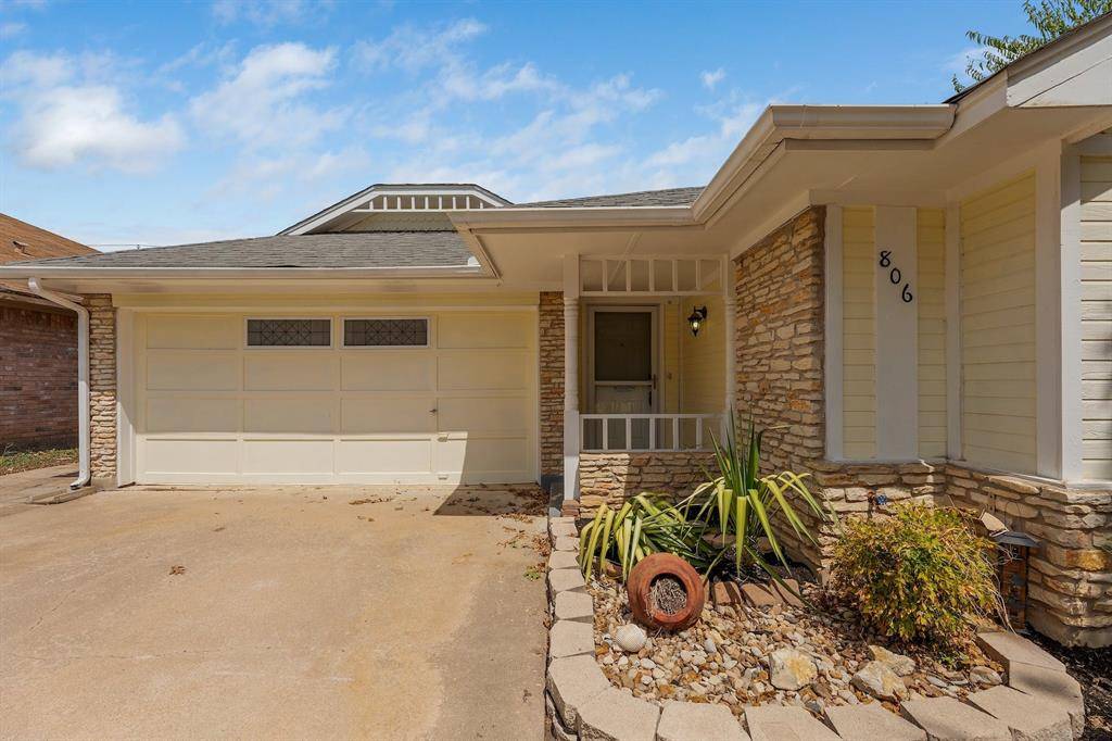 806 Clearwater TRL, Round Rock, TX 78664