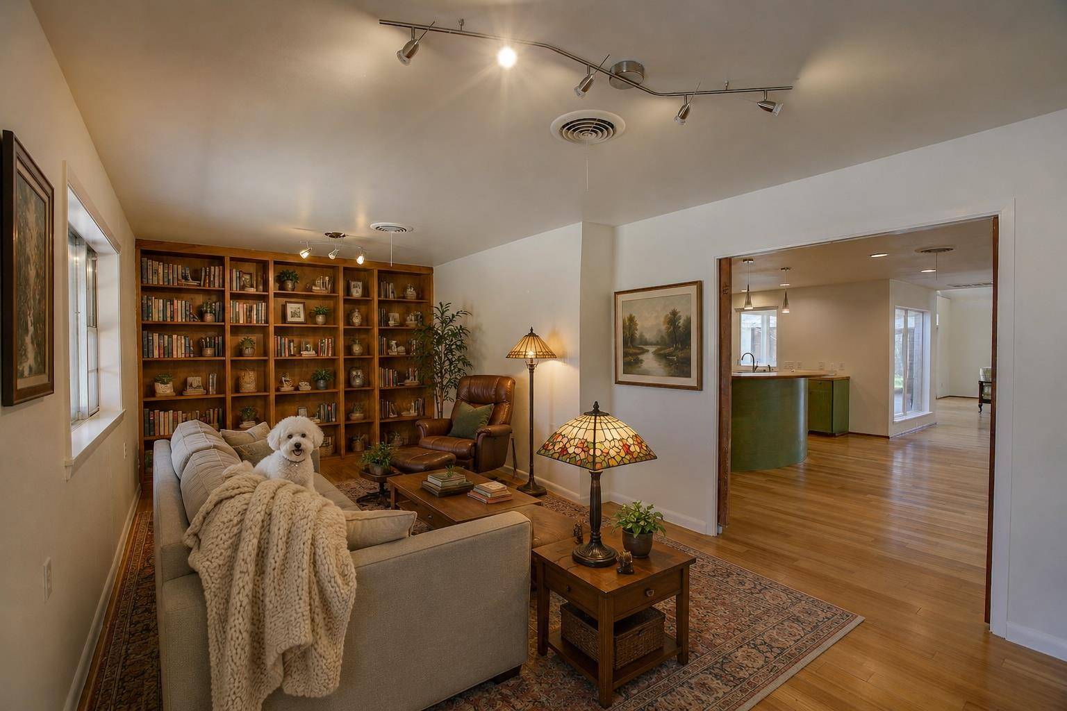 1607 S Elm ST, Georgetown, TX 78626