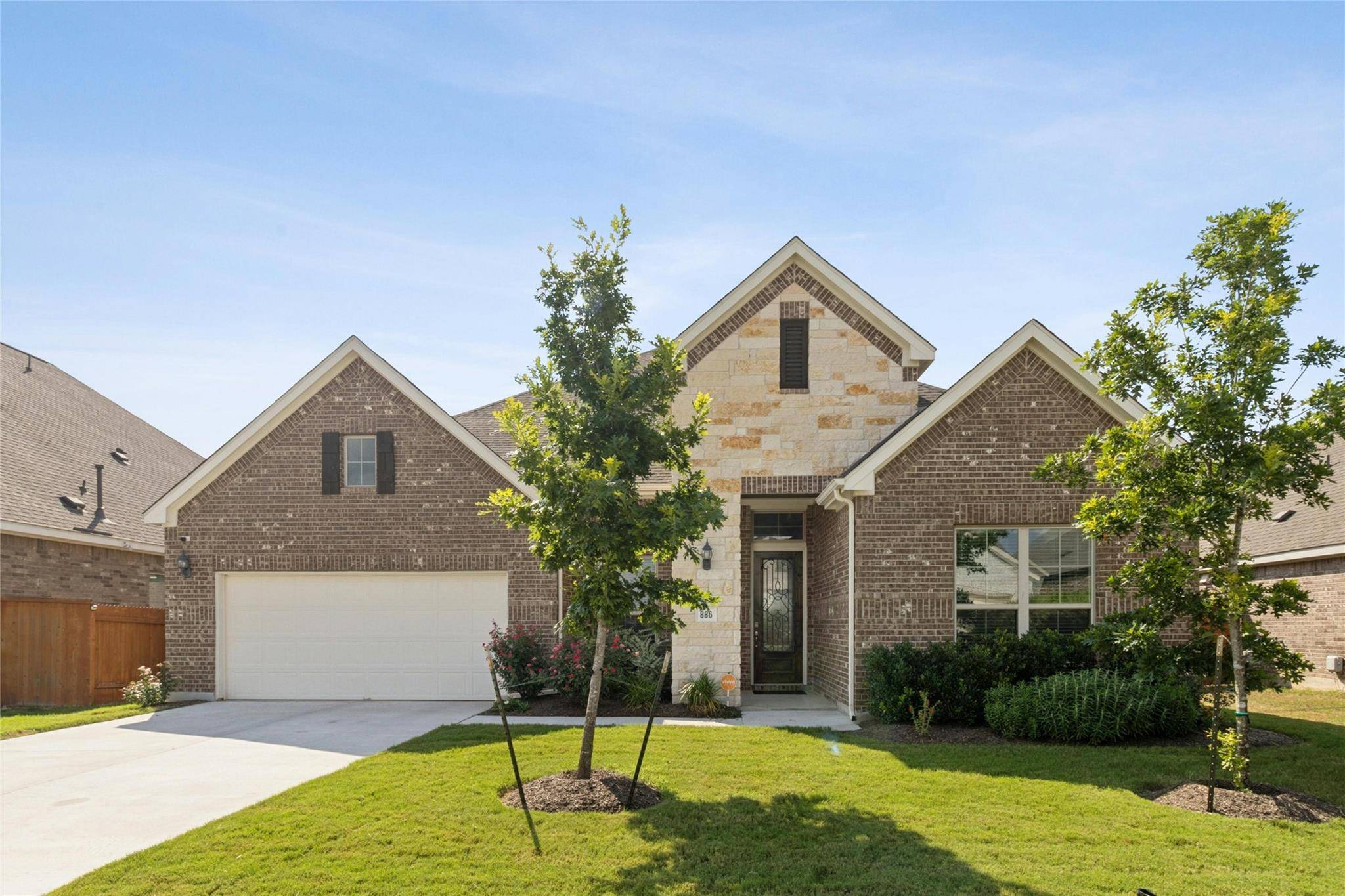 886 Spinnaker LOOP, Kyle, TX 78640