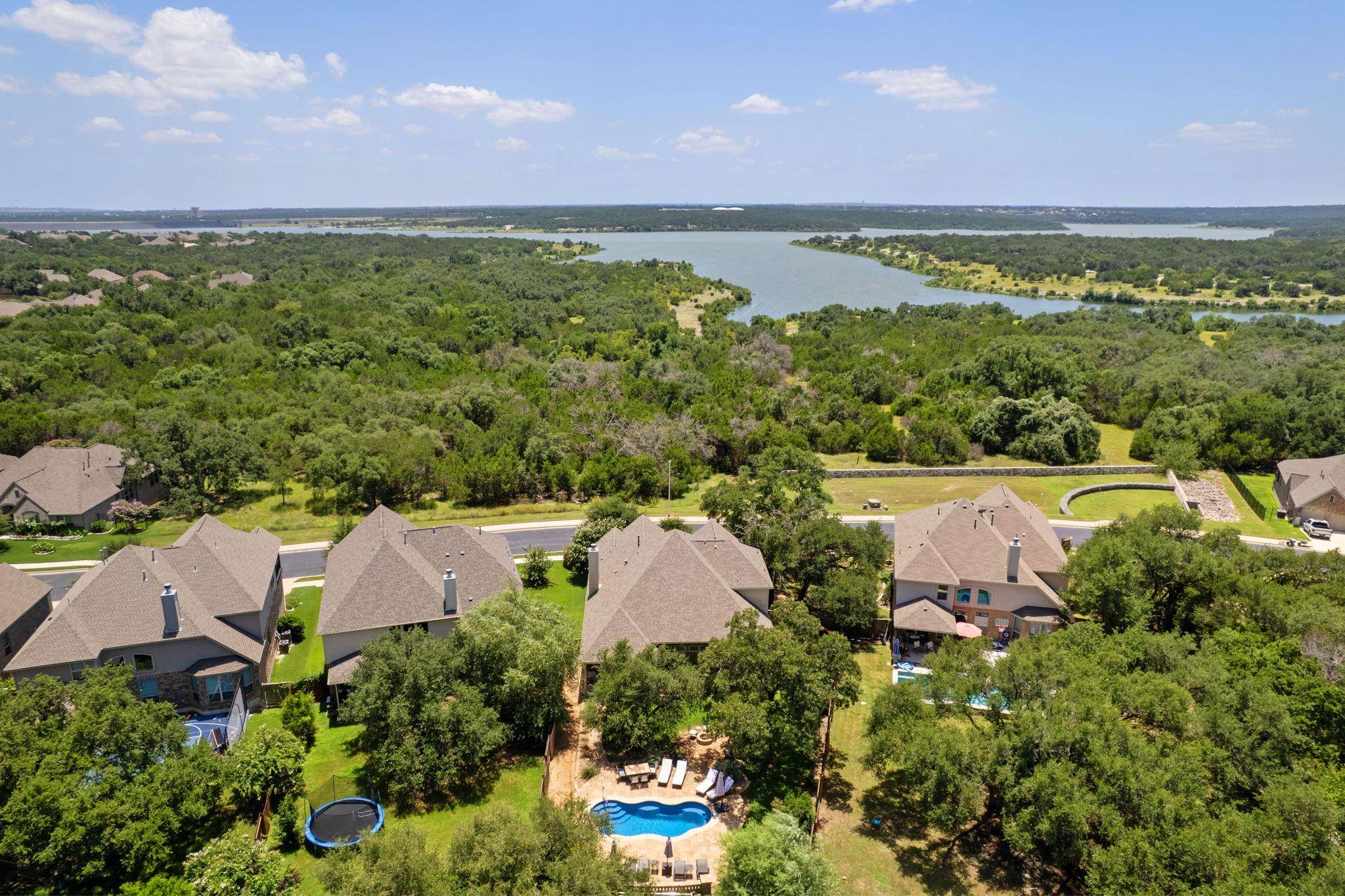 2036 Limestone Lake DR, Georgetown, TX 78633
