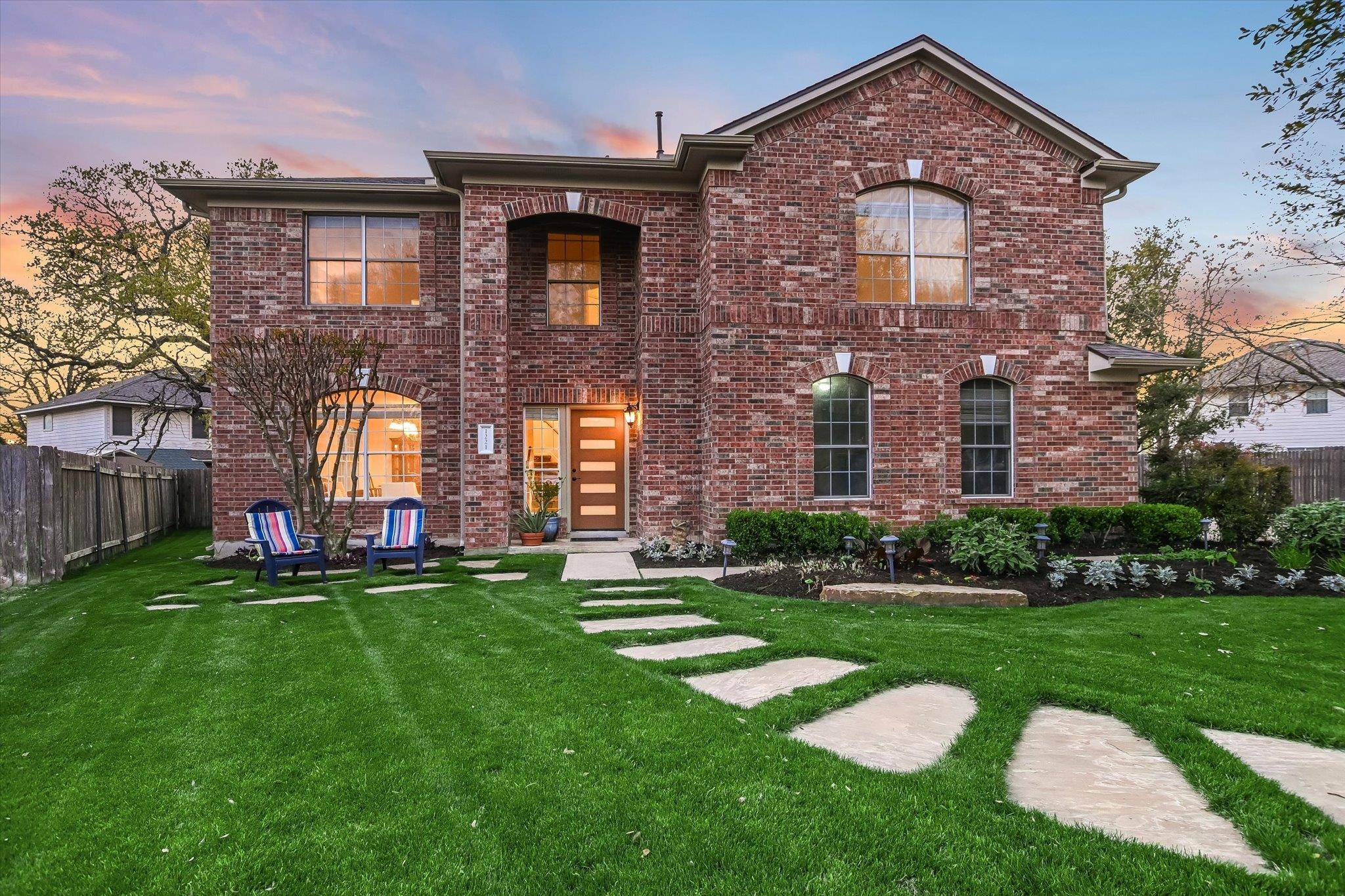 1221 Boerne DR, Cedar Park, TX 78613