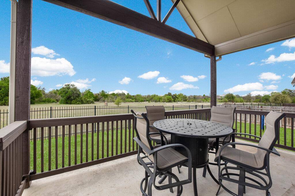 521 Middle Brook DR, Leander, TX 78641