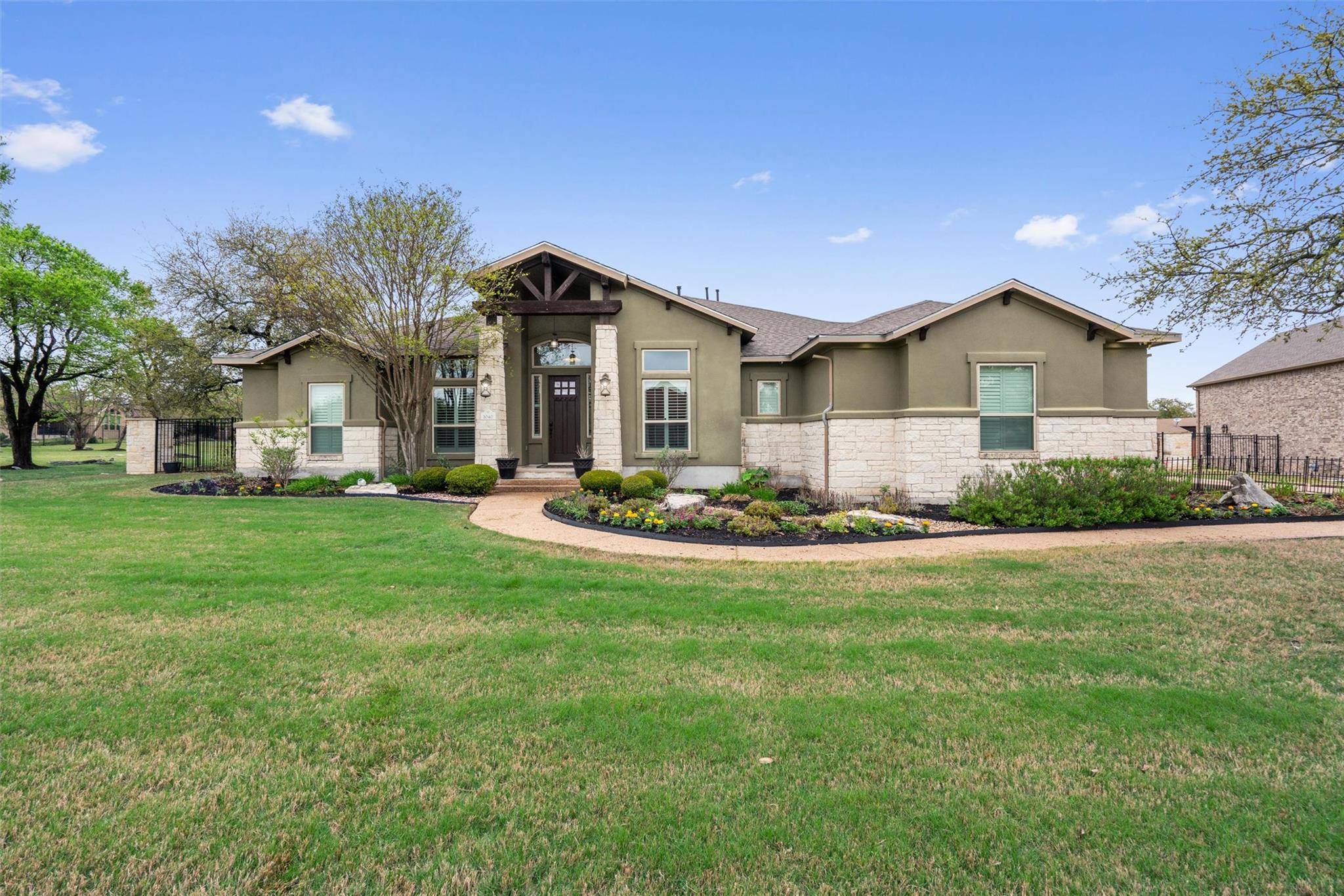 1040 Lucinda TER, Georgetown, TX 78628