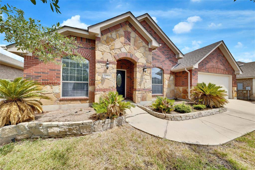 13813 Glen Mark DR, Manor, TX 78653