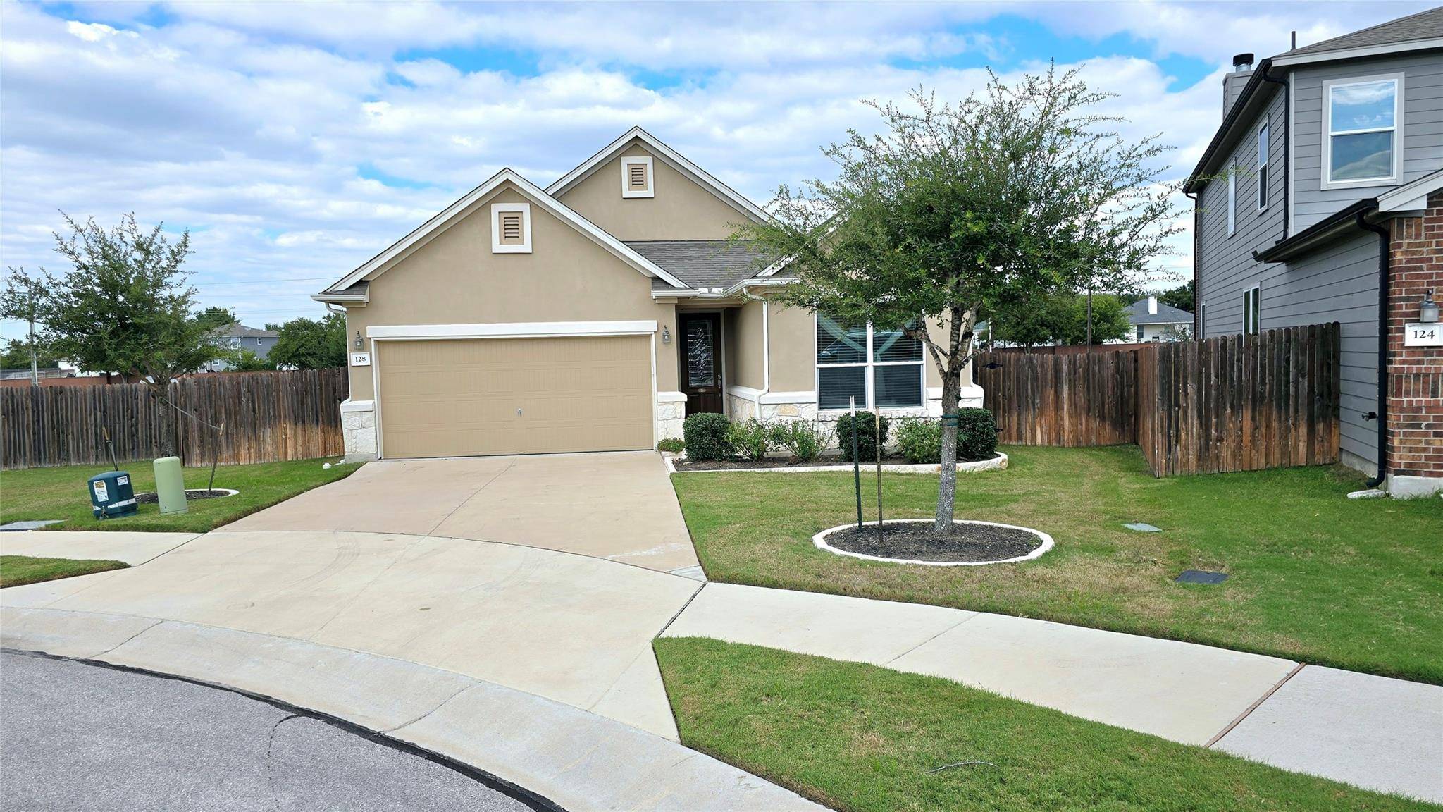 128 Rocroi DR, Georgetown, TX 78626