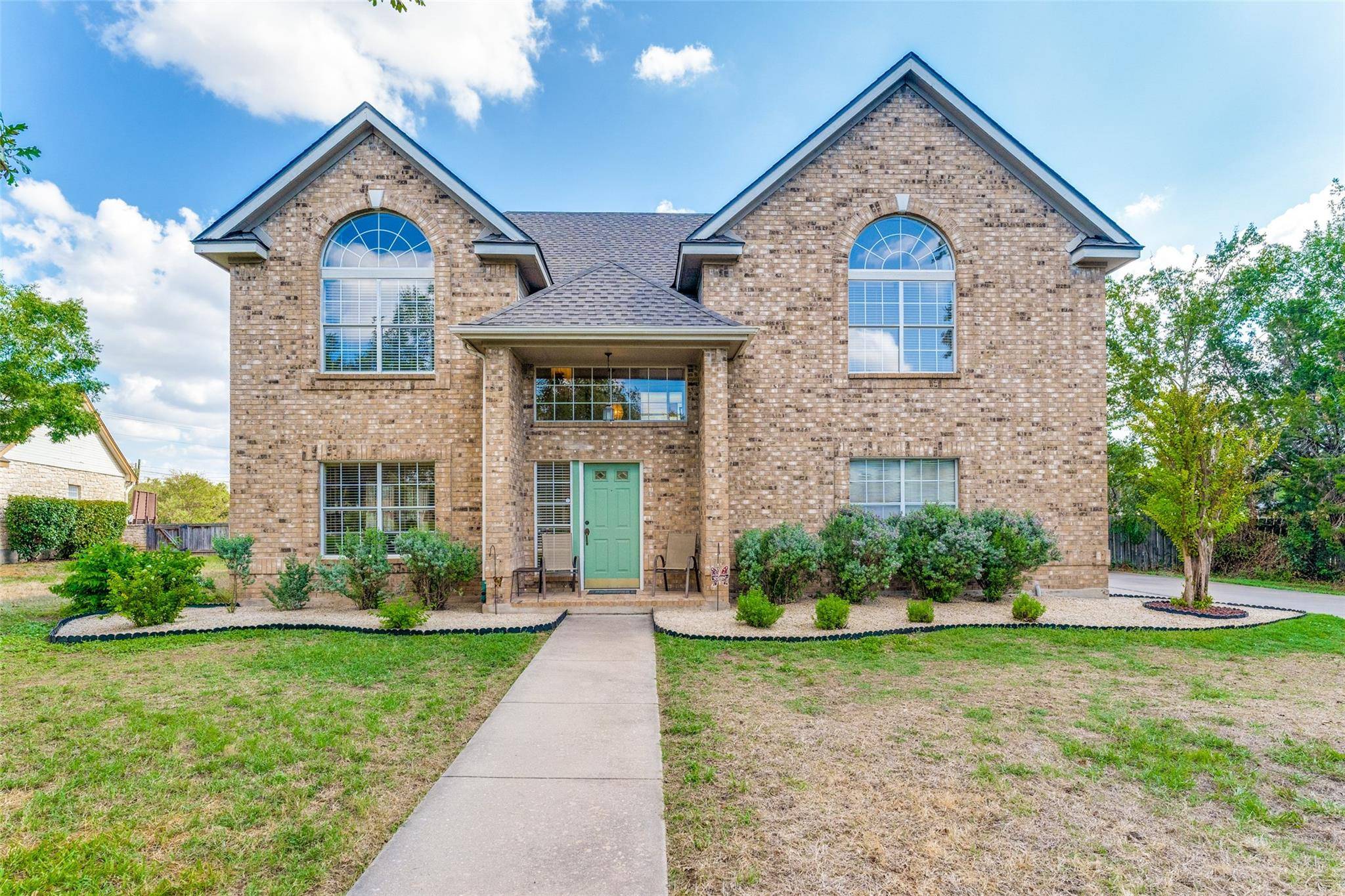 103 E. Legend Oaks DR, Georgetown, TX 78628