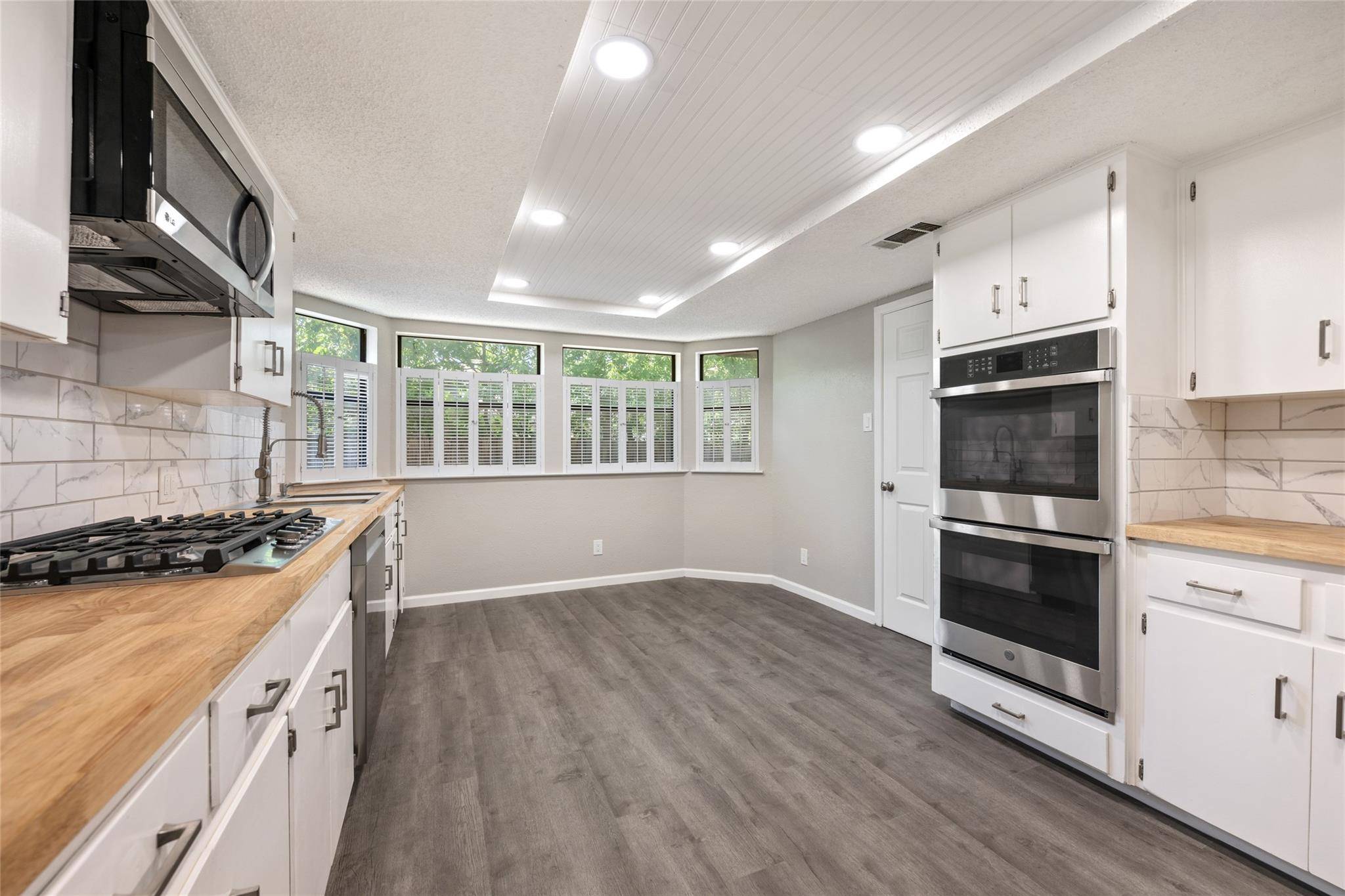 1704 Oxford BLVD, Round Rock, TX 78664