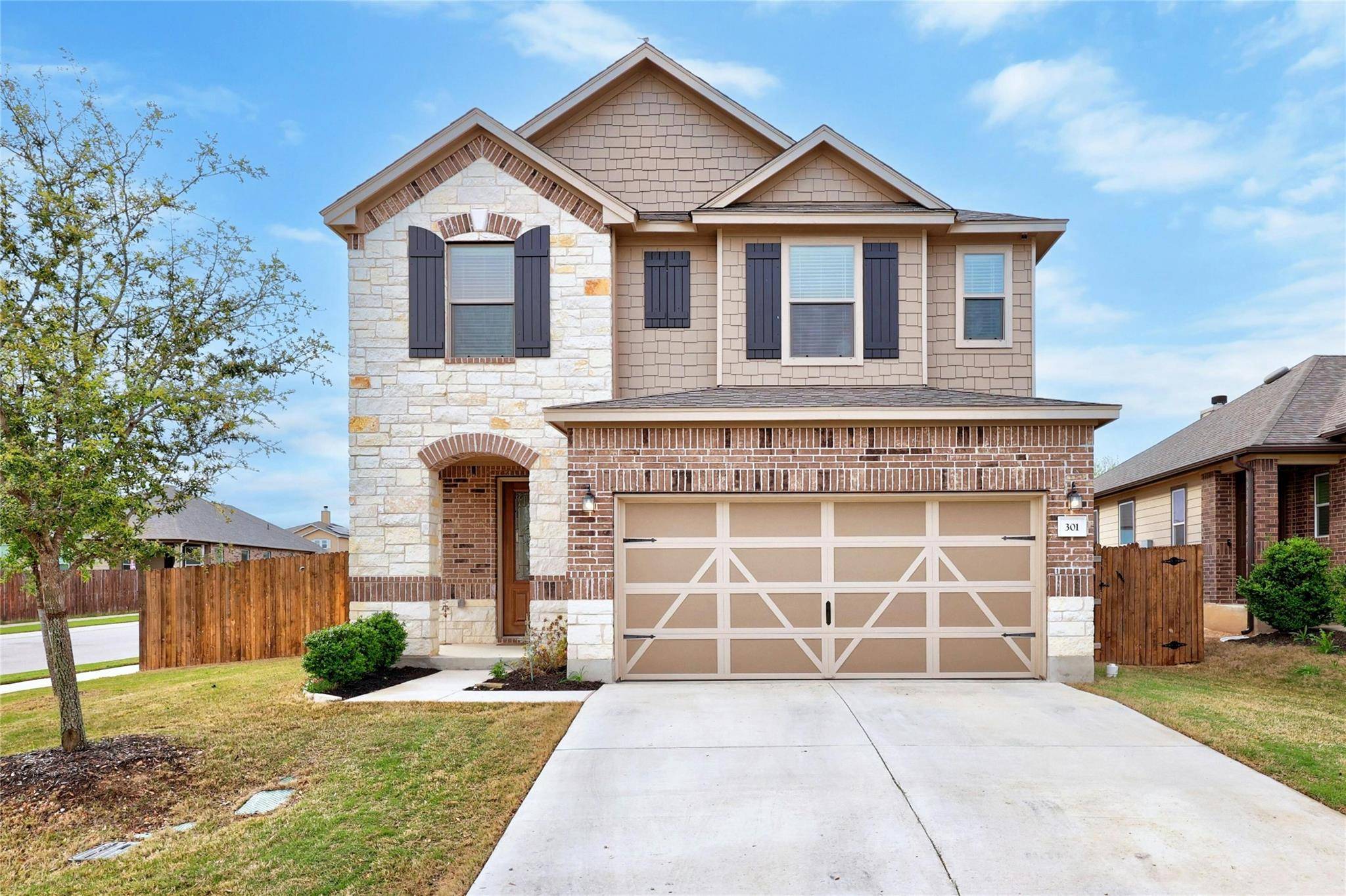 301 Rocroi DR, Georgetown, TX 78626