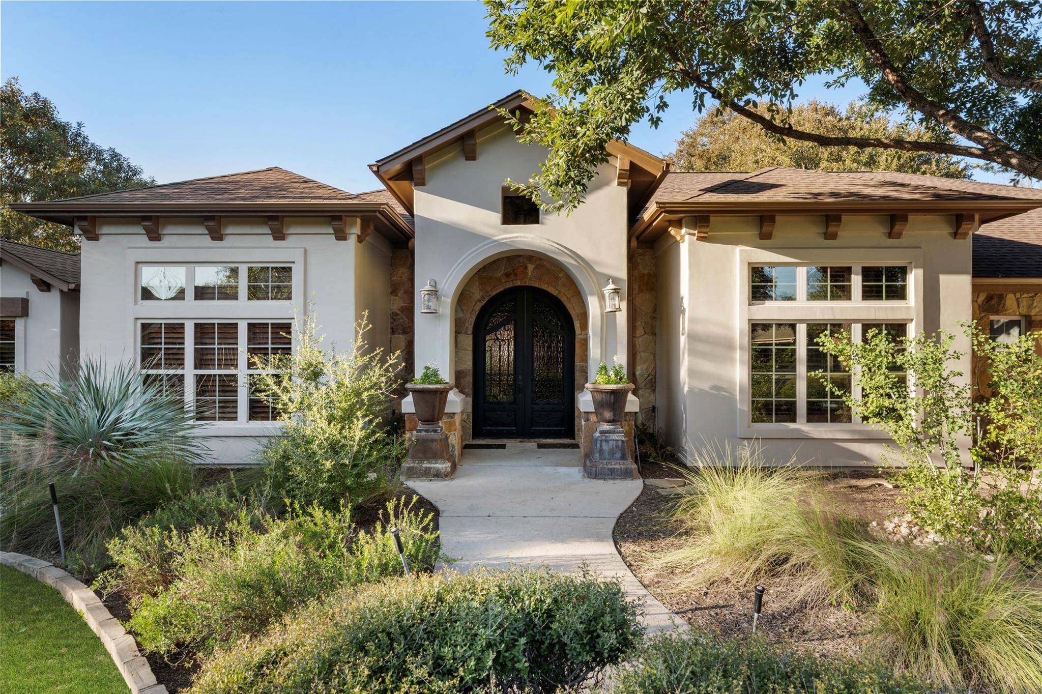 116 Tall Wood CIR, Salado, TX 76571