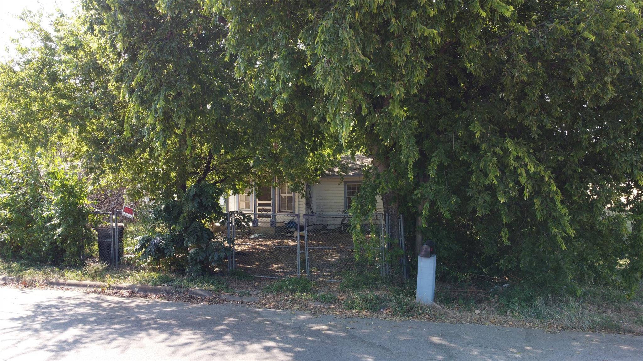 604 W 18th ST, Georgetown, TX 78626
