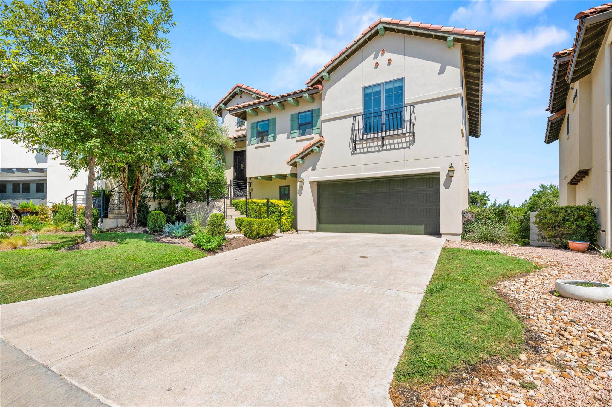 211 Honey Creek CT #6, Austin, TX 78738