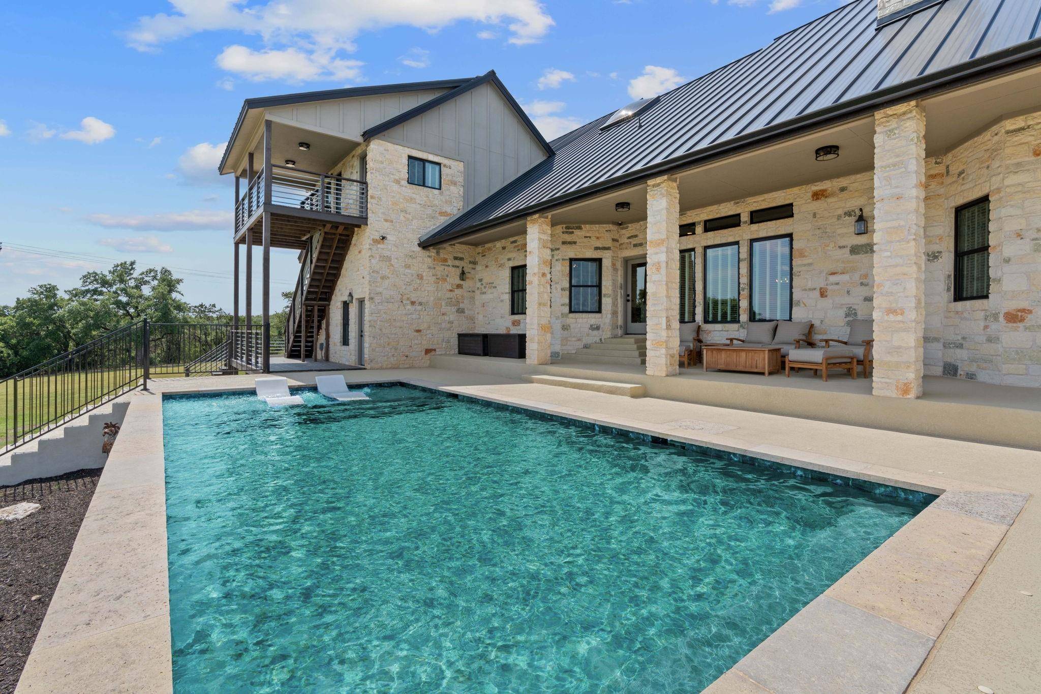 408 Skyline RD, Georgetown, TX 78628