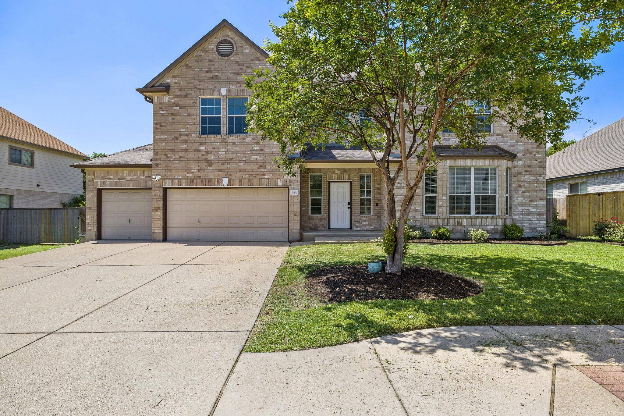 525 Boone Valley DR, Round Rock, TX 78664