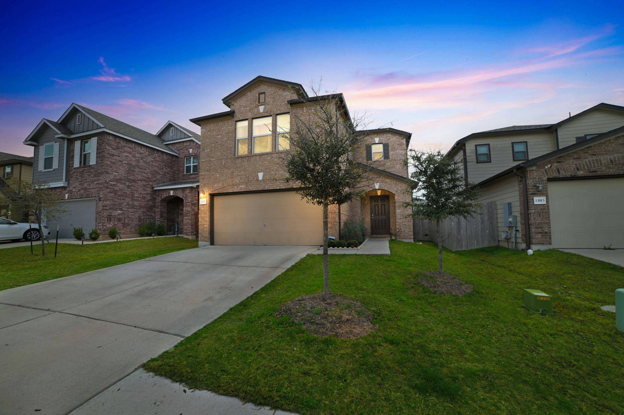 13917 Strength ST, Manor, TX 78653