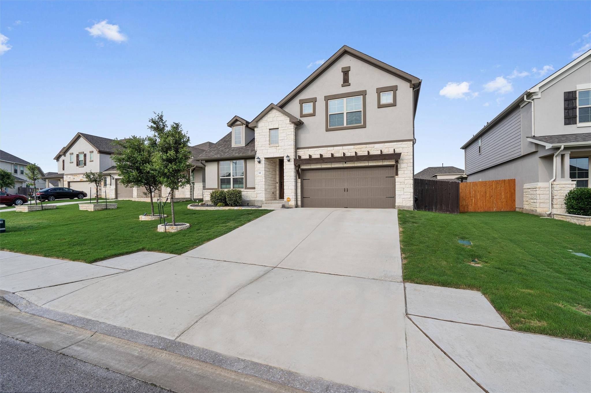 142 Longmire CV, Georgetown, TX 78626