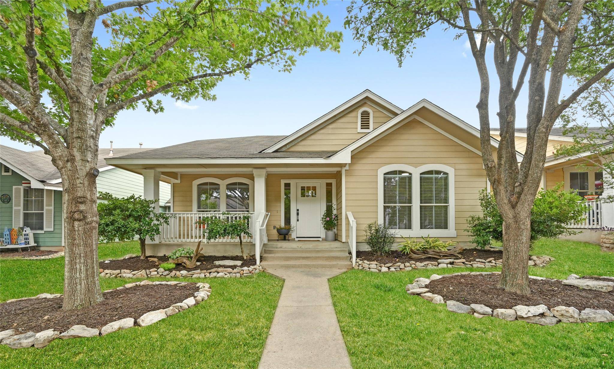 673 Hogan, Kyle, TX 78640