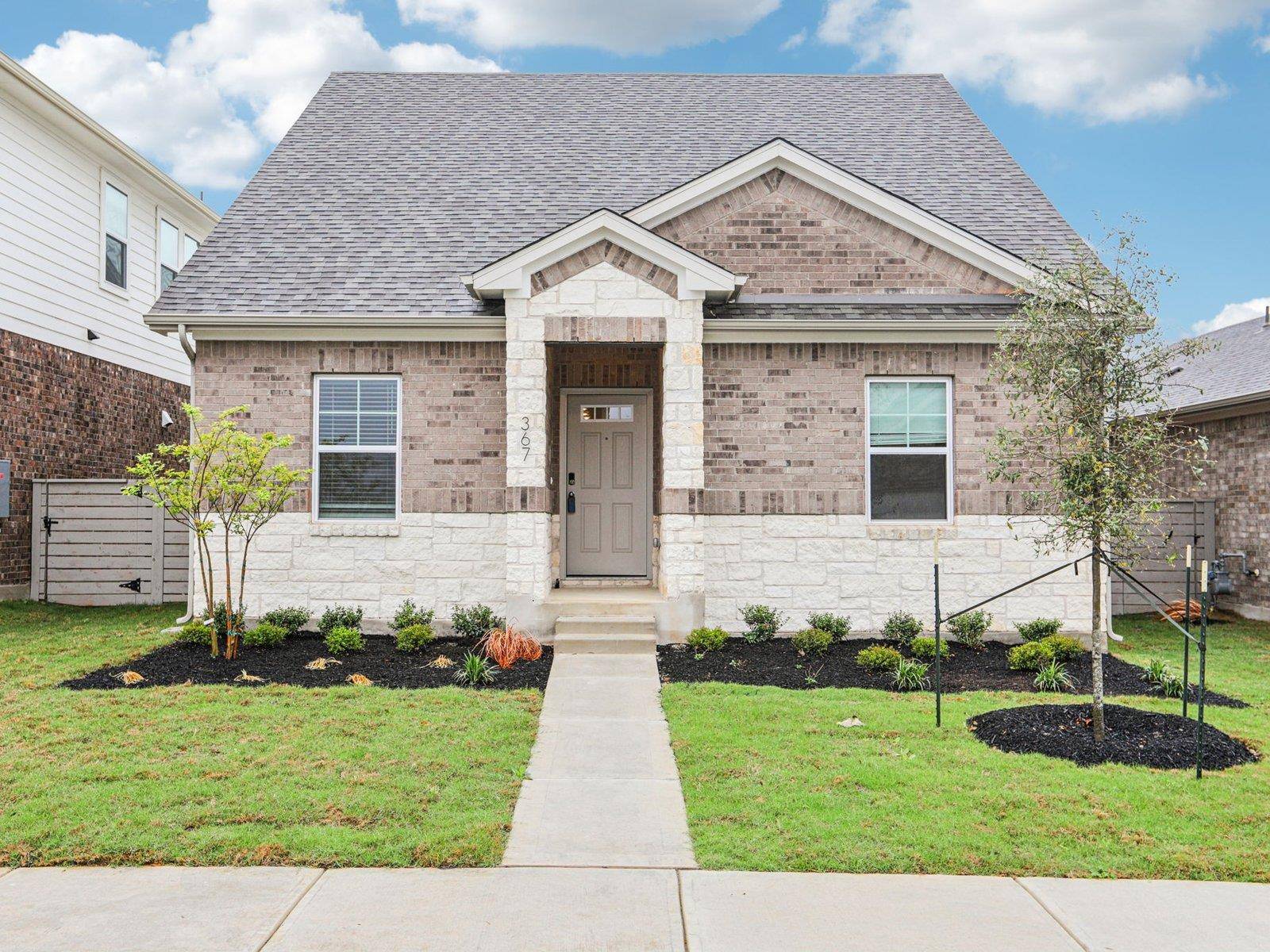 367 Brandywine RD, Hutto, TX 78634