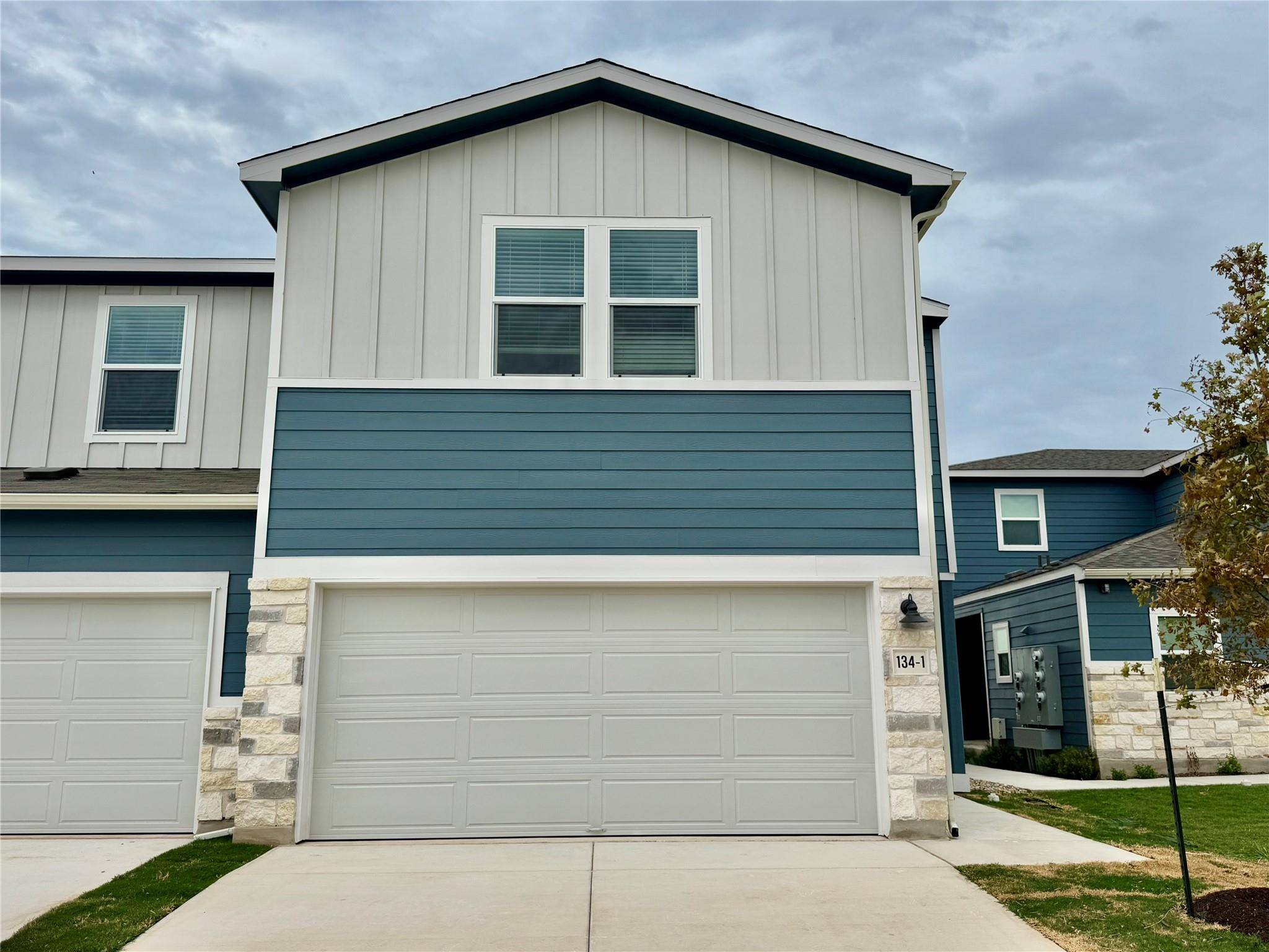 134 Cinnabar LN #1, Kyle, TX 78640