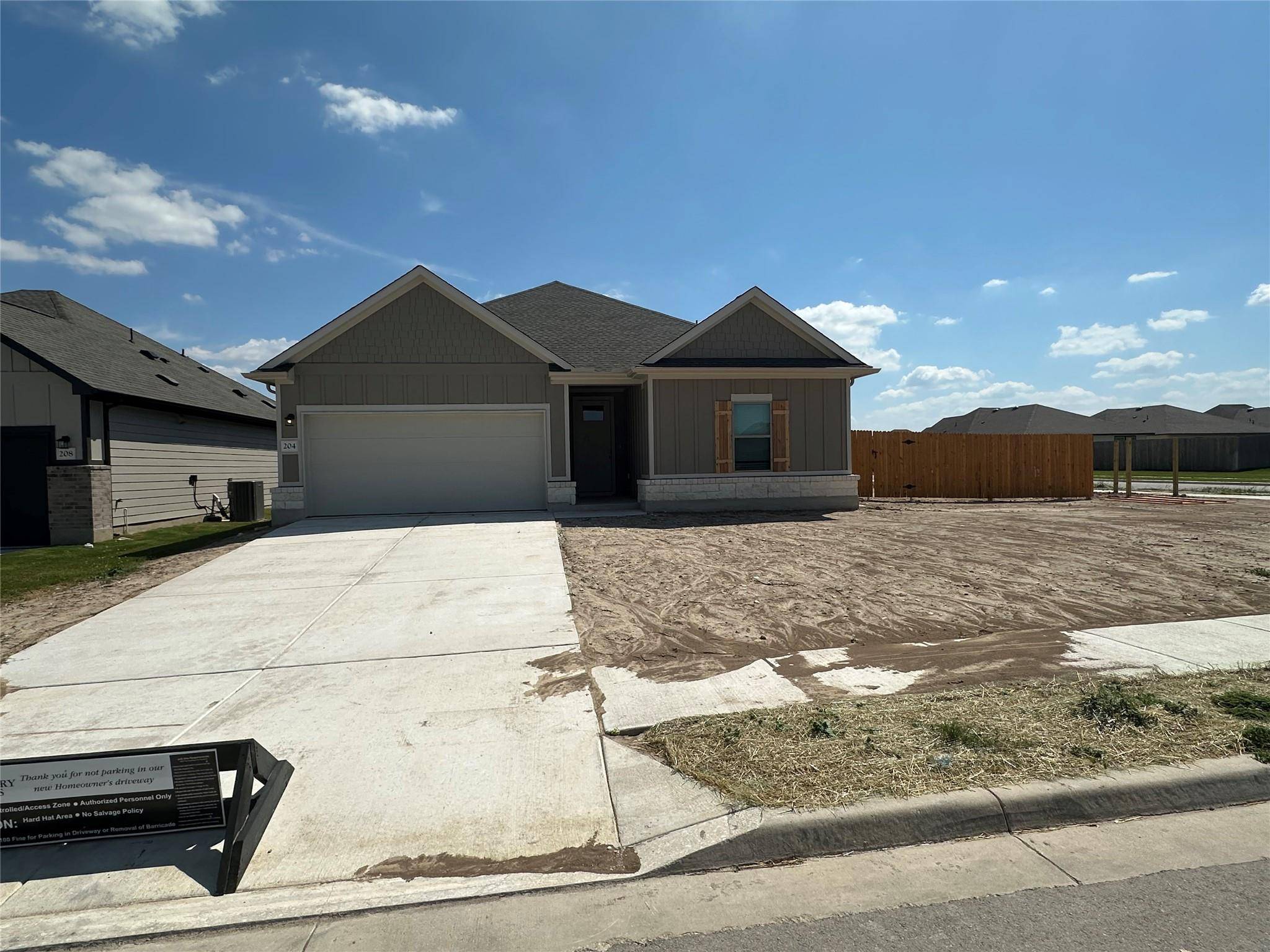 204 Lazy Lizzy RD, Jarrell, TX 76537