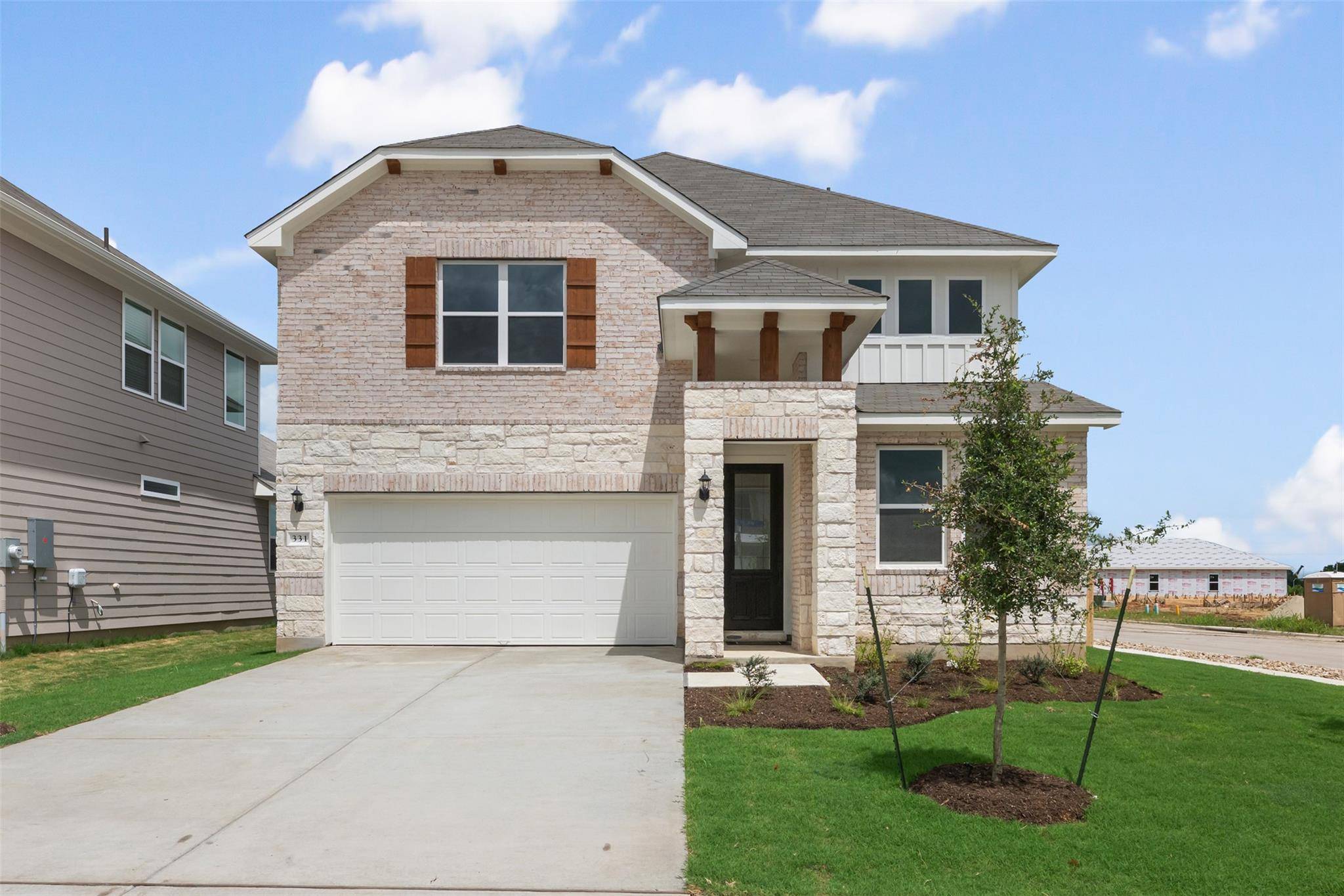 331 Willow Heights DR, Hutto, TX 78634