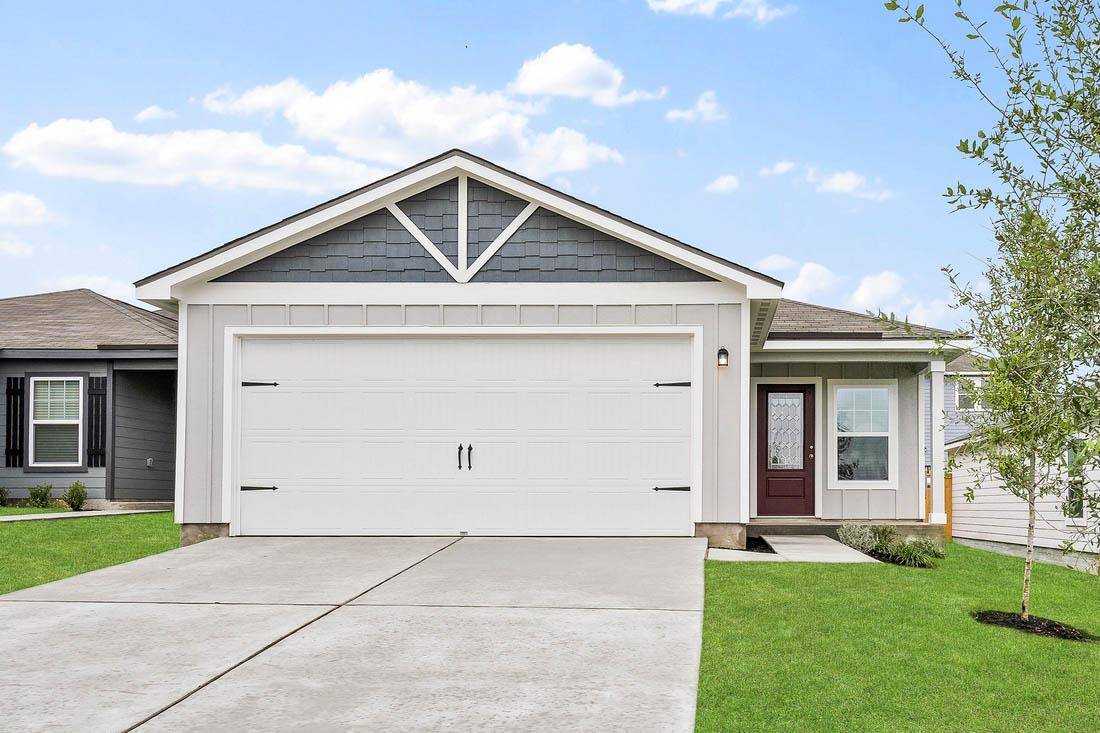 109 Morrison DR, Jarrell, TX 76537