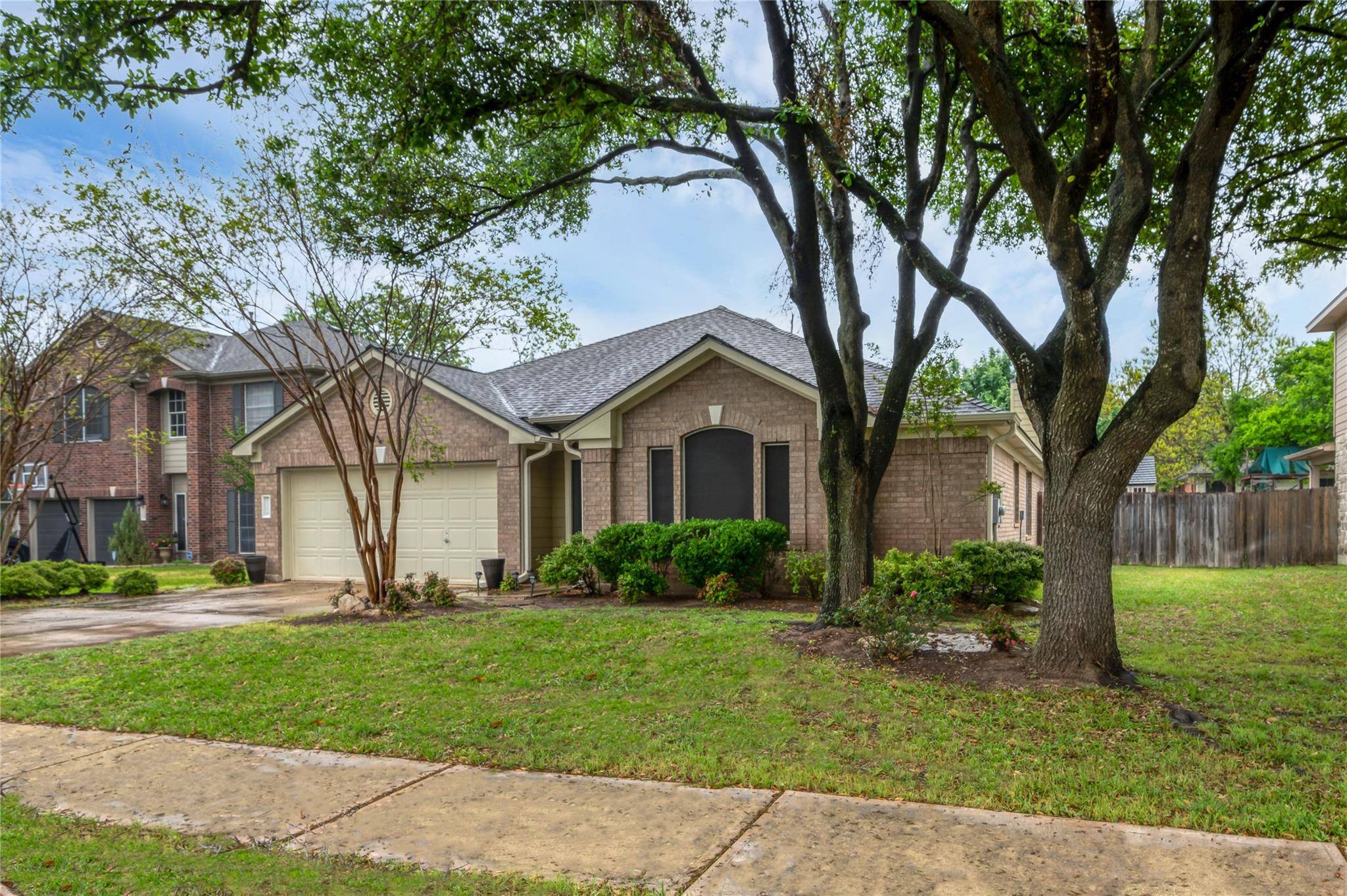 2304 Robby LN, Cedar Park, TX 78613