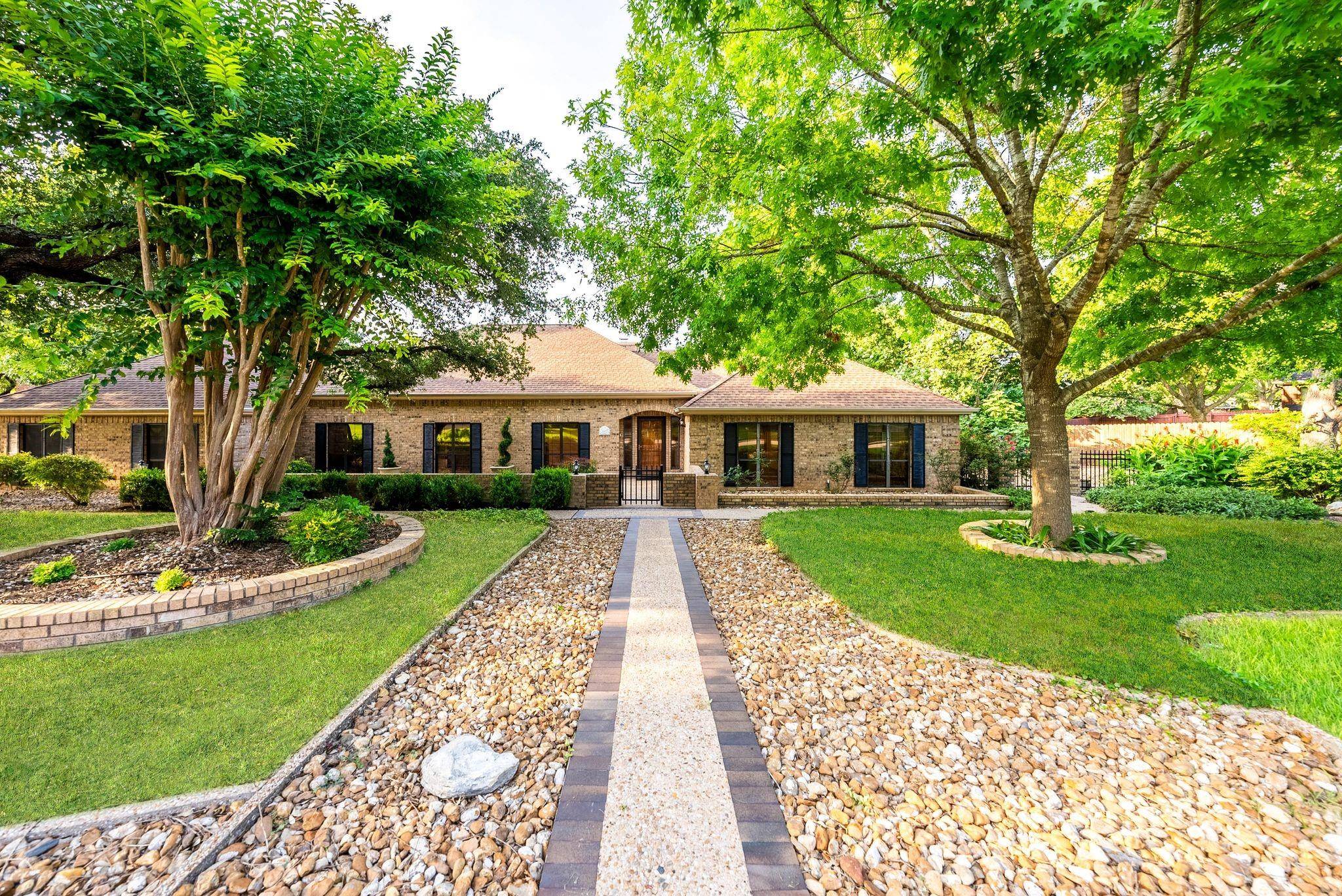 5 Wilderness WAY, Round Rock, TX 78664