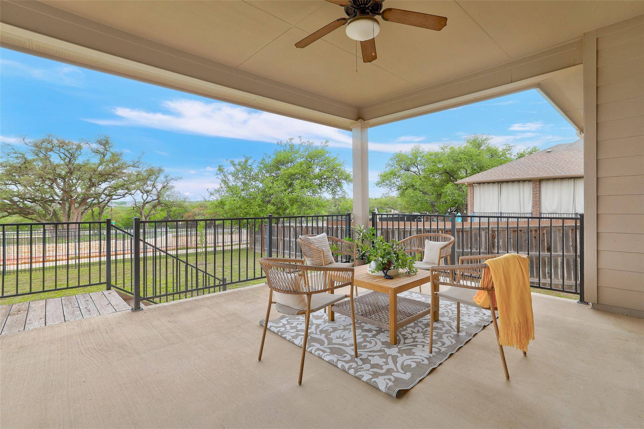 557 Scenic Bluff DR, Georgetown, TX 78628