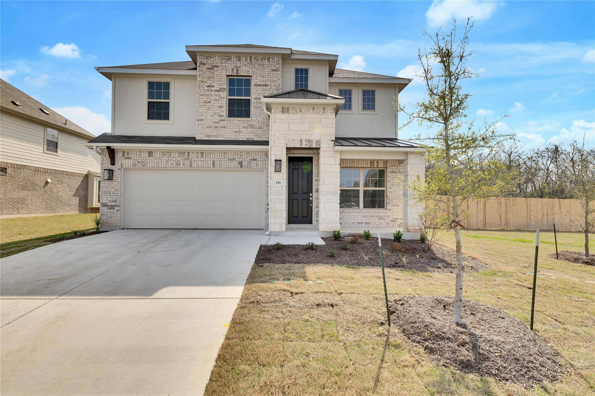 116 Windgate DR, Hutto, TX 78634
