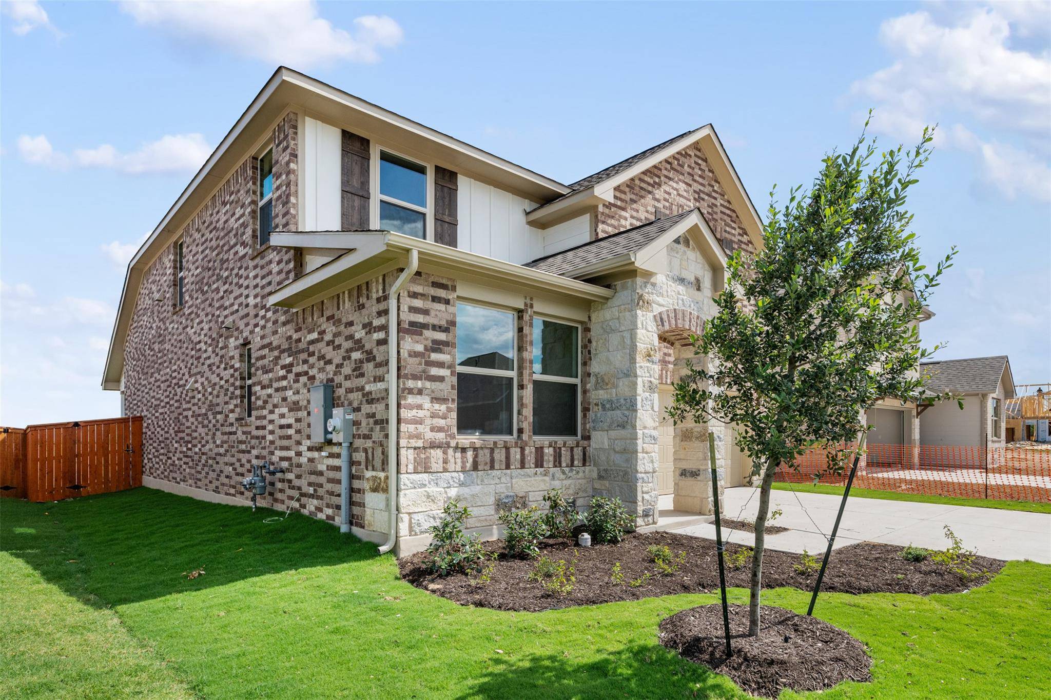 2441 Walking Y RD, Georgetown, TX 78633