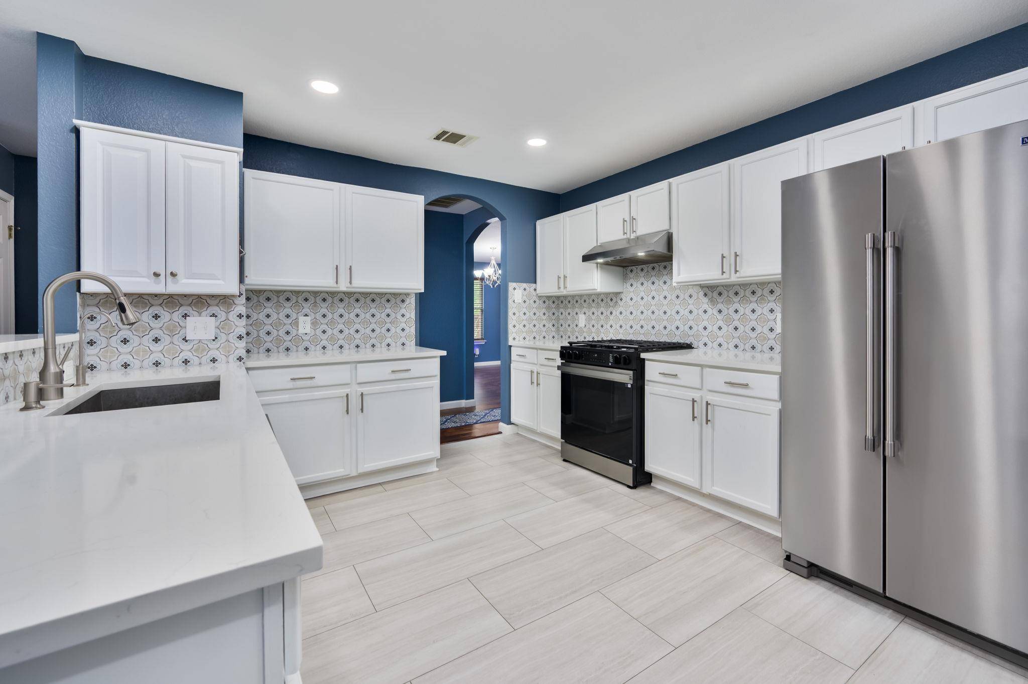 207 Presidio DR, Leander, TX 78641